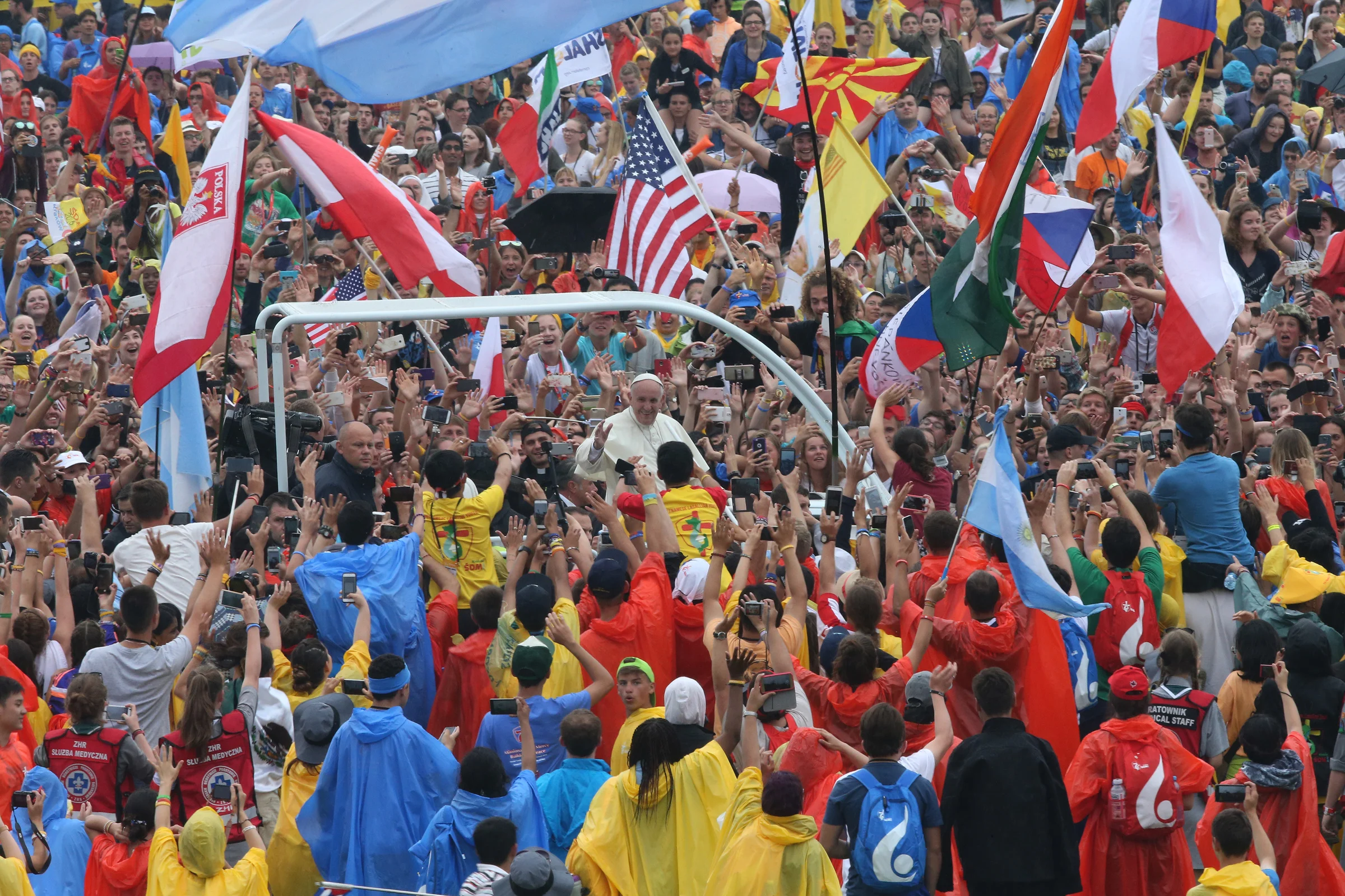 20160728T1614-0801-CNS-POPE-POLAND-WYD-WELCOME.jpg