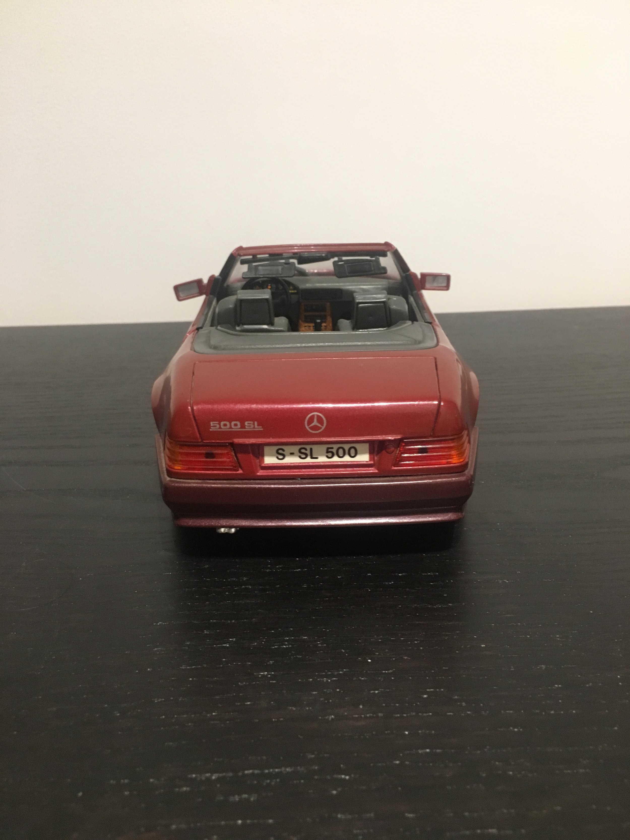 Miniatura De Carro Mercedes Benz Cinza Modelo 500 Sl 1989, Em Belo Horizonte 19351562