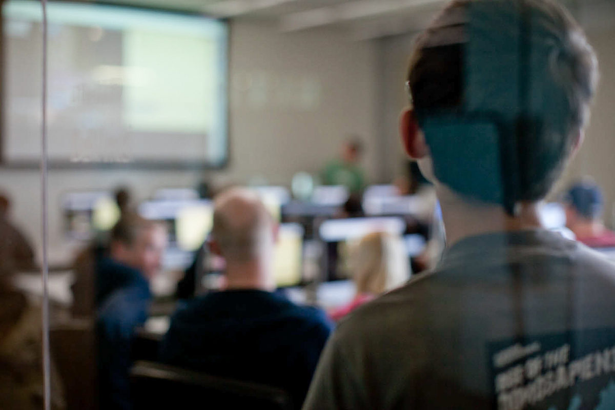 window-glass-technology-observing-classroom-class-student-lecture-conference-lesson-coding_t20_a8WRgY.jpg