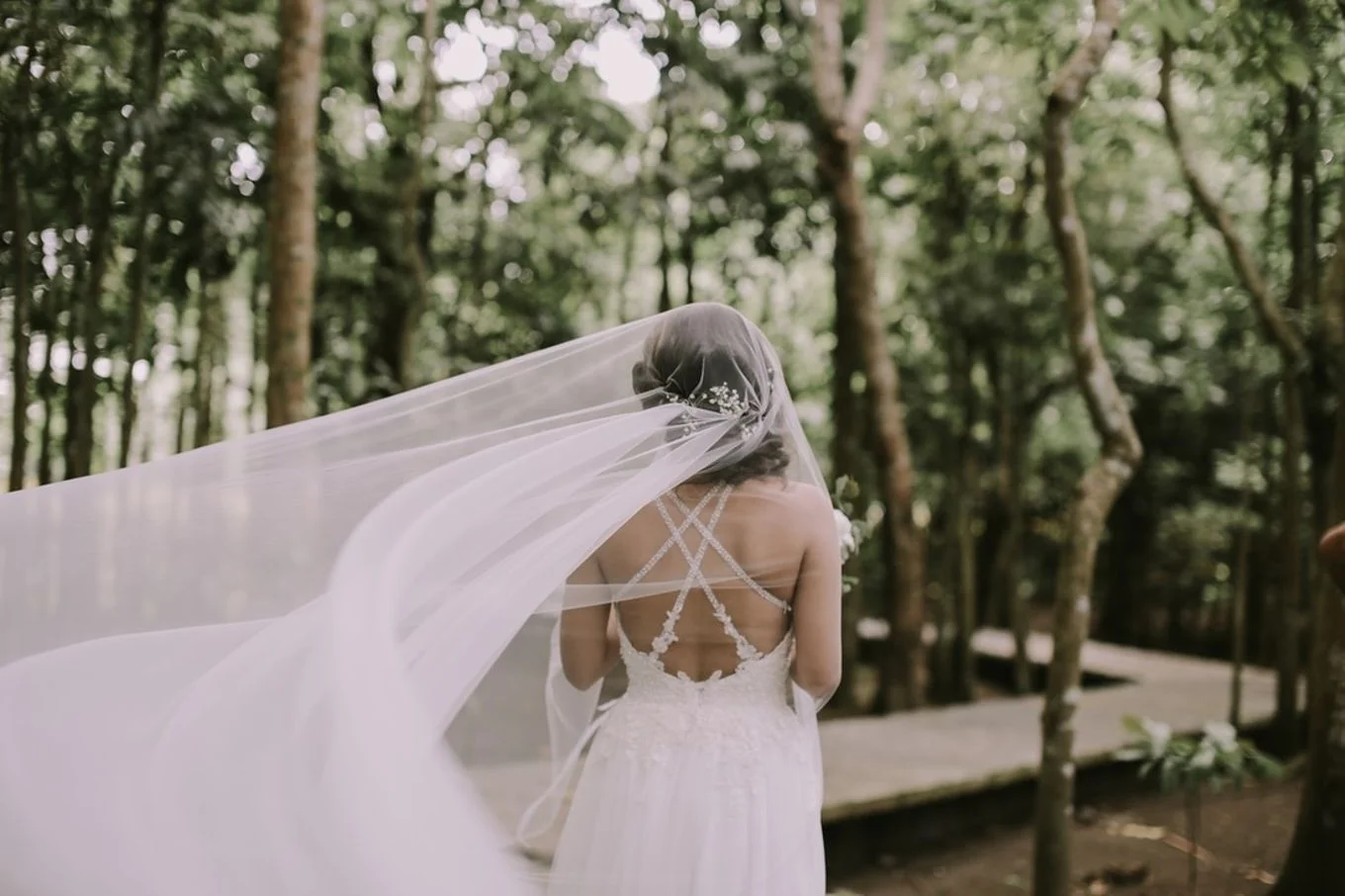 jasmine-mendiola-makeup-consultancy-services_miguel-and-eileen-pintoresco-tagaytay-wedding_35.jpg