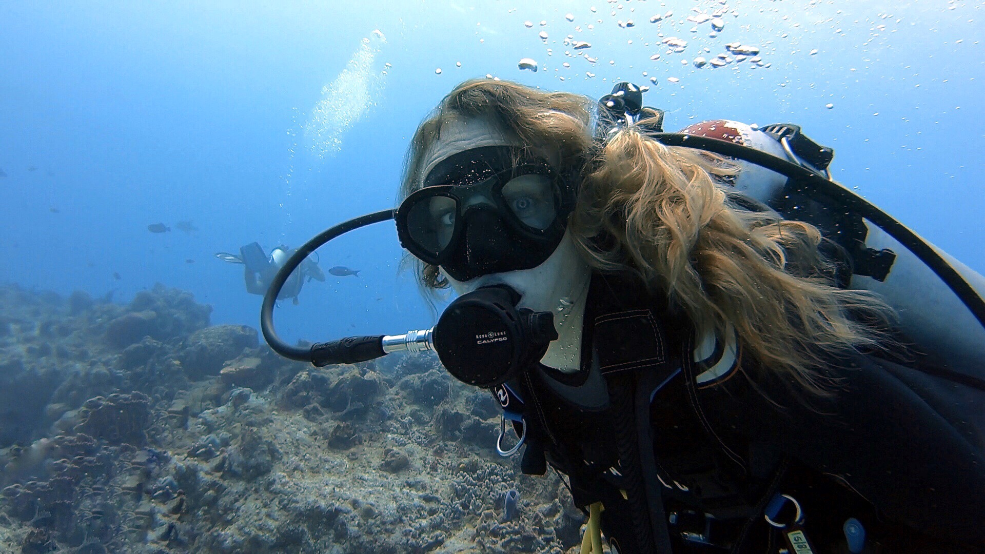  female scuba diver 