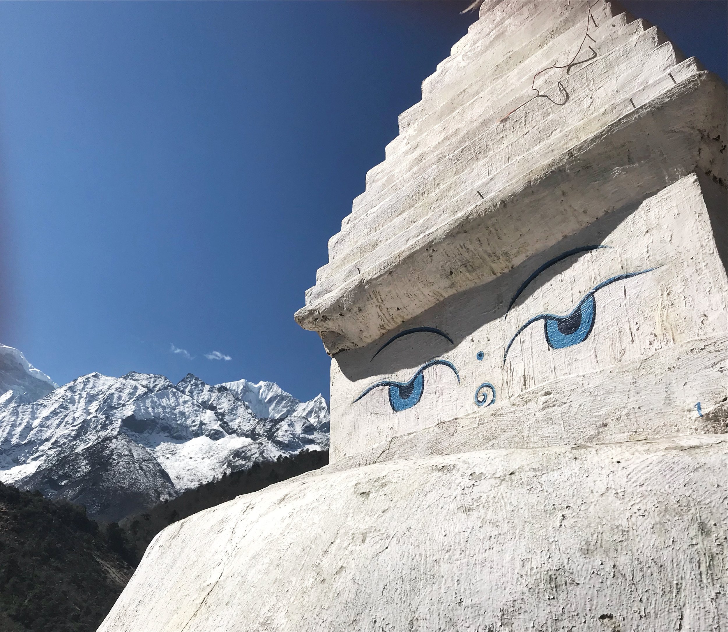  Stupa hiking to everest base camp 