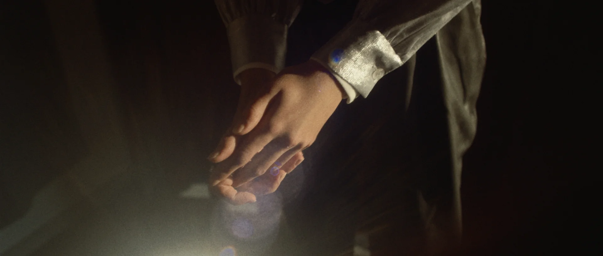 Postyr_Directors cut - Master.00_00_34_18.Still015.jpg