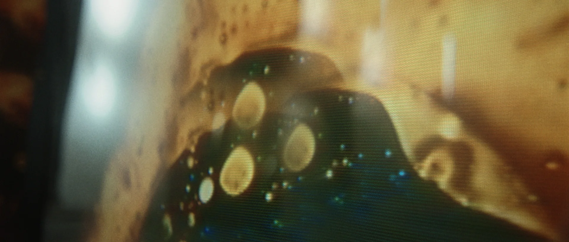 Postyr_Directors cut - Master.00_00_31_20.Still013.jpg