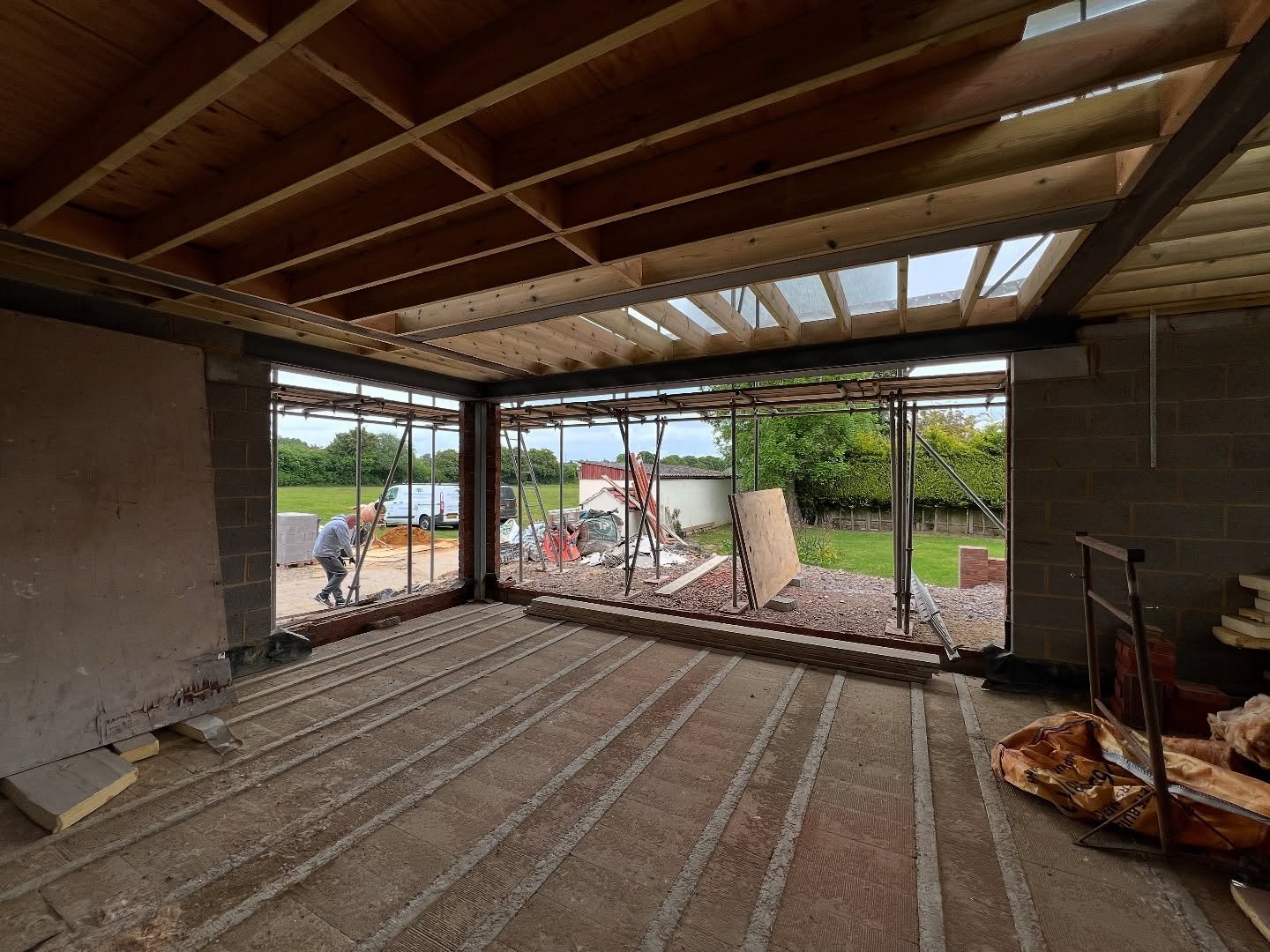WORK IN PROGRESS, BUNTINGFORD
______________________

Apologies for the delayed post but we took a well deserved break last week after a very busy start to 2025.

Works are now moving well at our #buntingford project after the original cottage put up