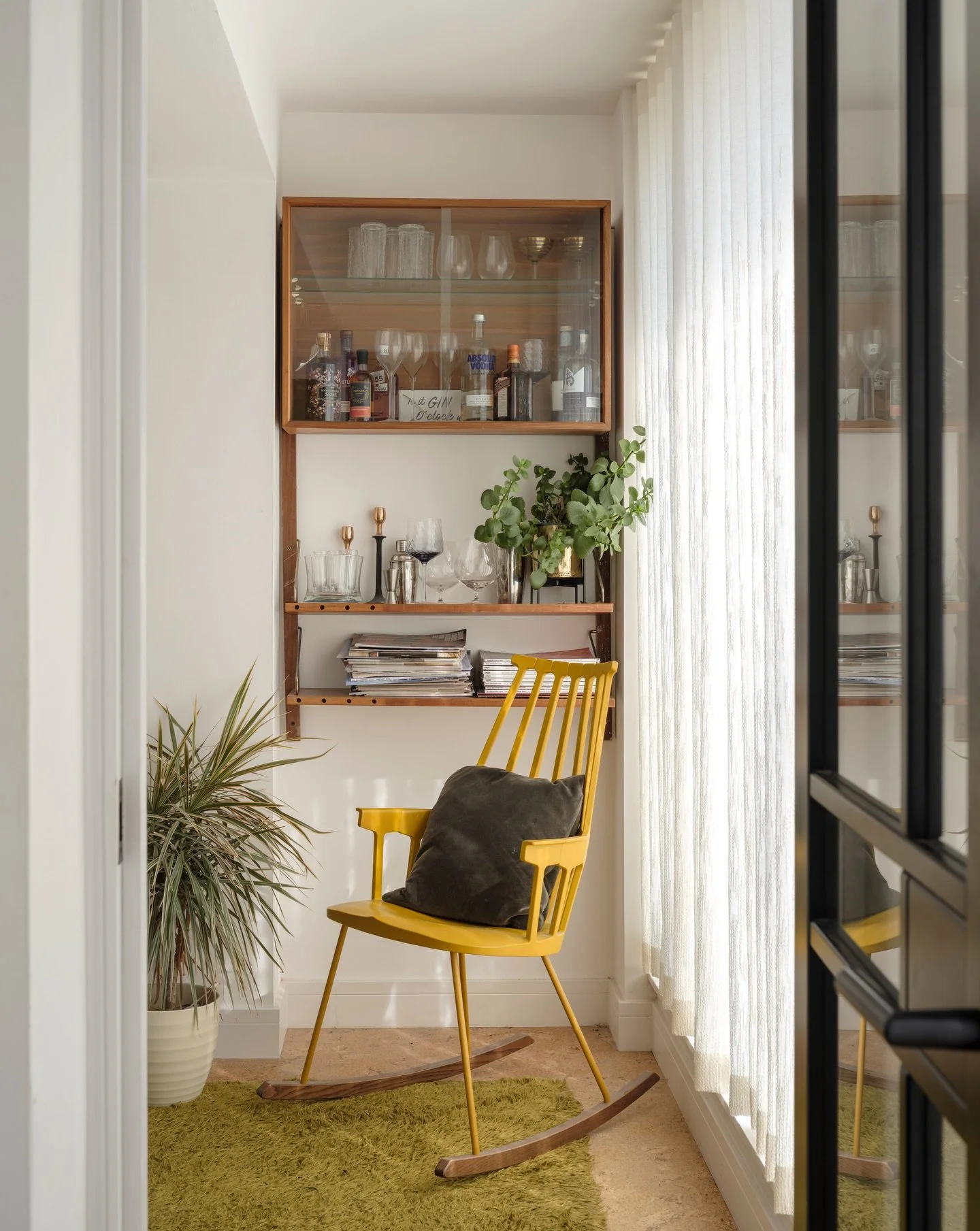 MID CENTURY MODERN ITEM CURATION
_______________________________________

We are always on the look out for mid century pieces on our travels around the UK and we love a good bargain! However, these item&rsquo;s prices are currently on the rise with 