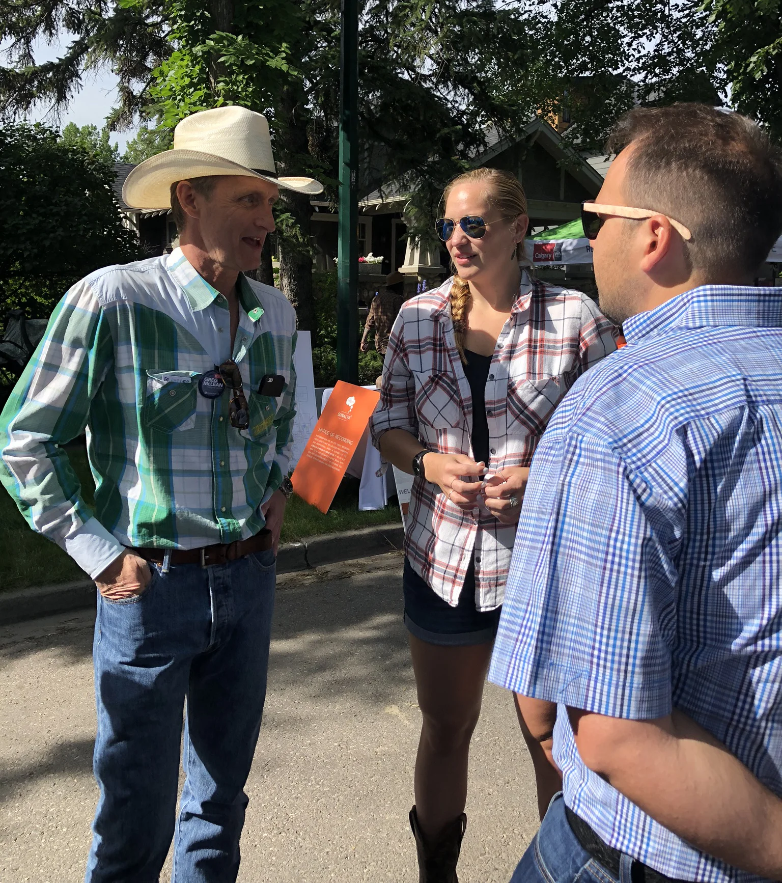I love how our communities come together for neighbourhood Stampede events.