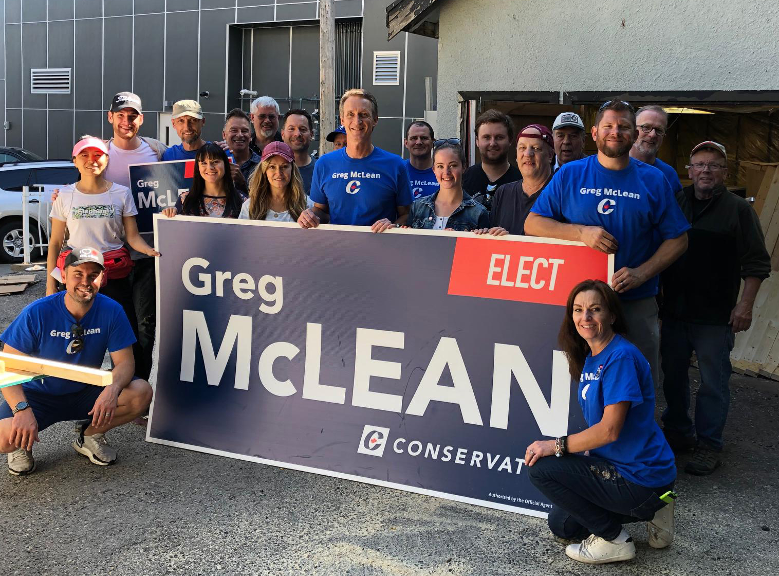 Just some of the volunteers who came out to our volunteer blitz on Saturday September 7. The next blitz is September 28 - mark your calendar and join us!