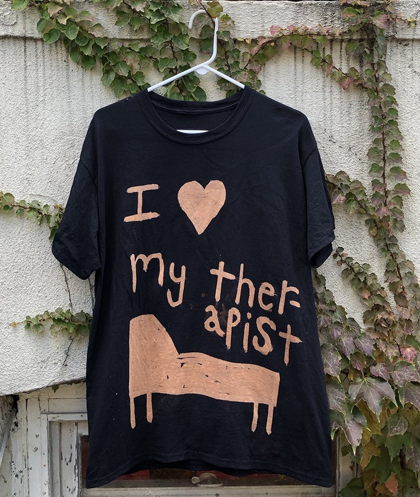 I heart my therapist t-shirt
