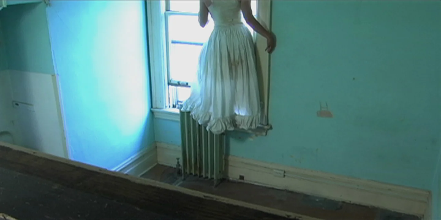 leonard_hotel_blueroom.jpg