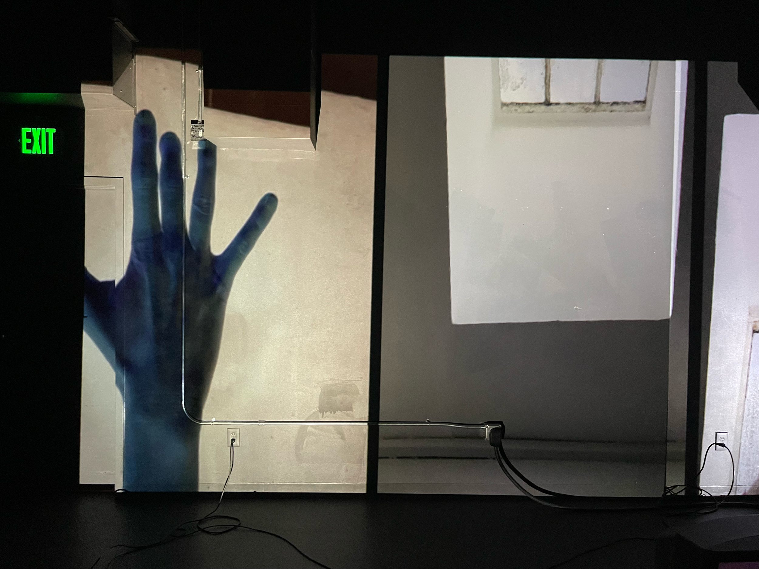 Hand and Window 01.png