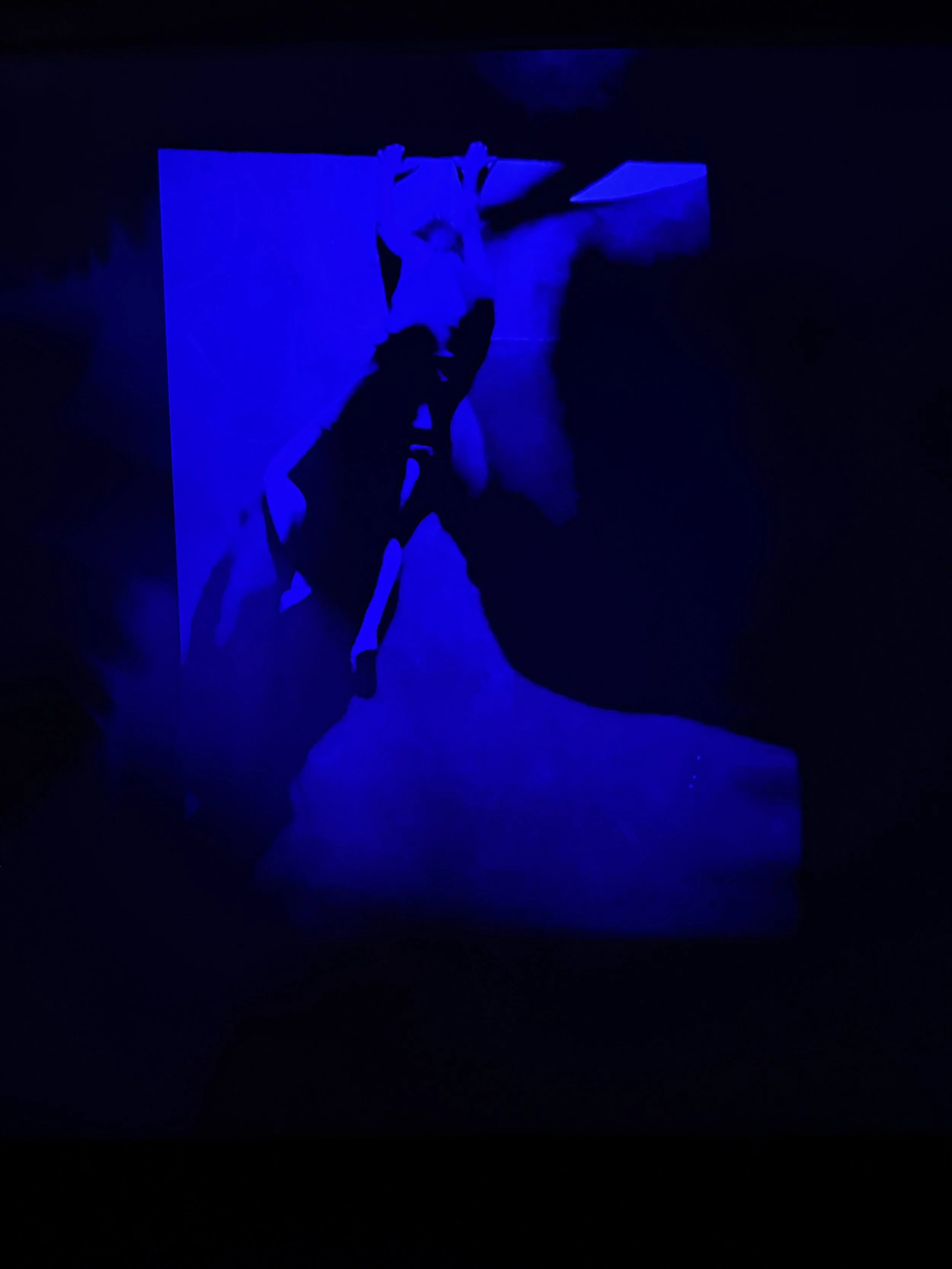 Hanging Wall_01.JPG