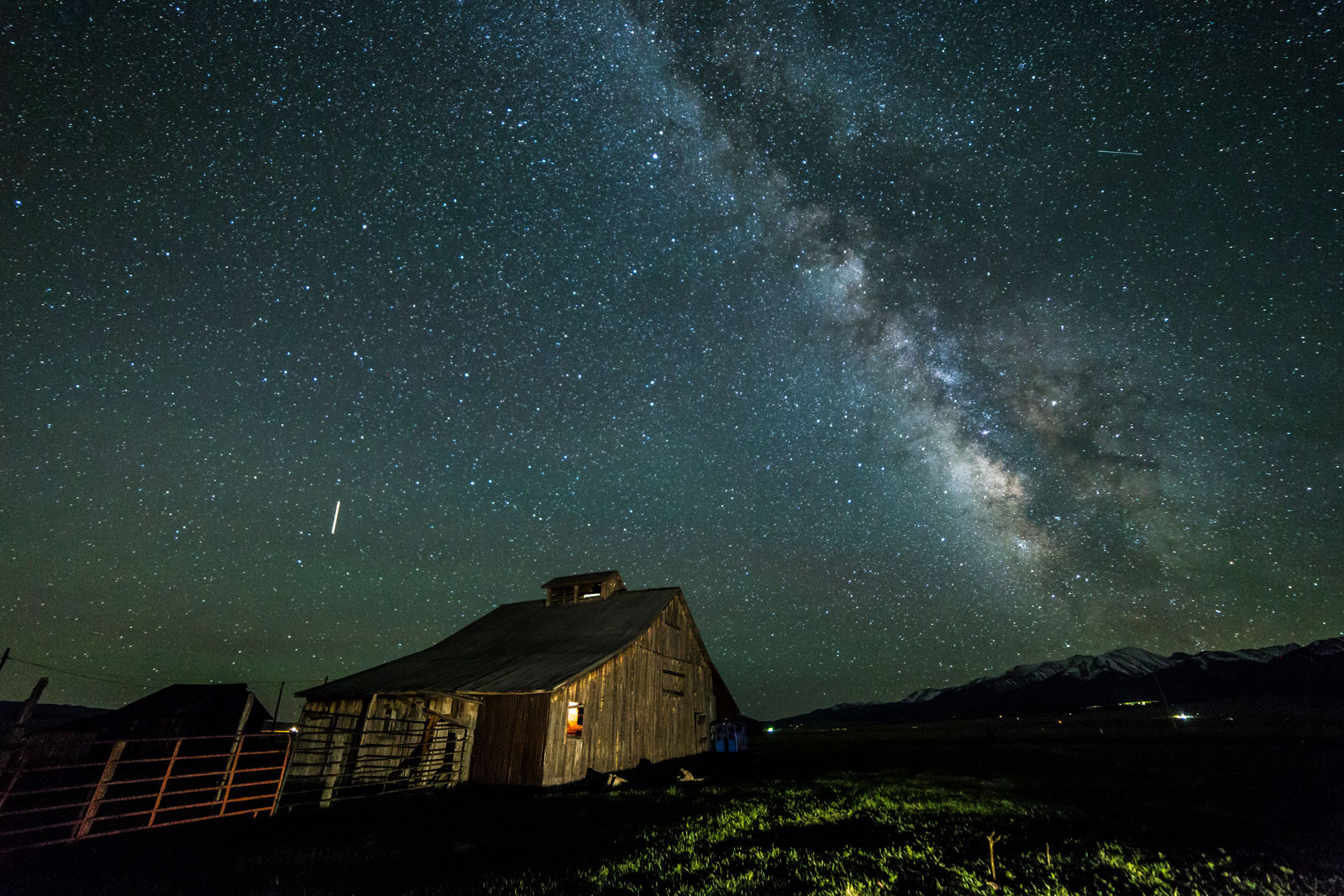 mike-pach-milky-way-dark-sky-westcliffe-co.jpg