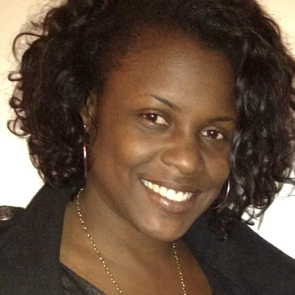 KECIA+BIO+PIC-crop.jpg