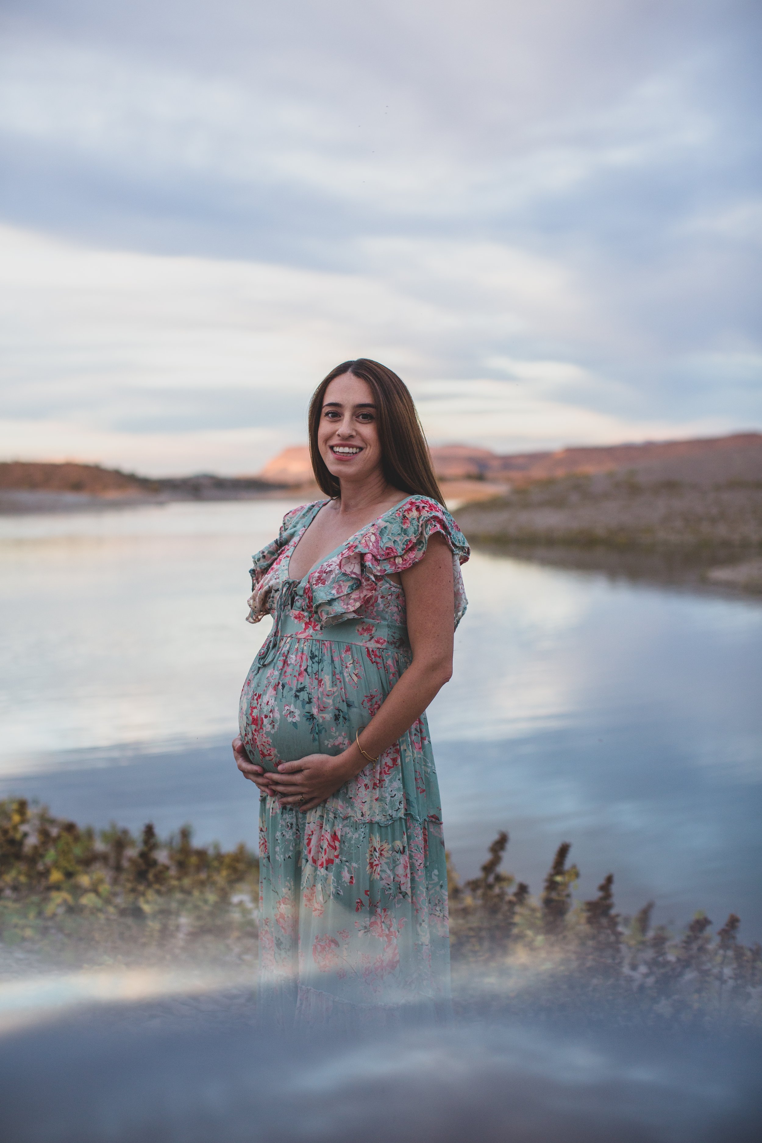Megan Maternity EDITED November 2021-6188.jpg