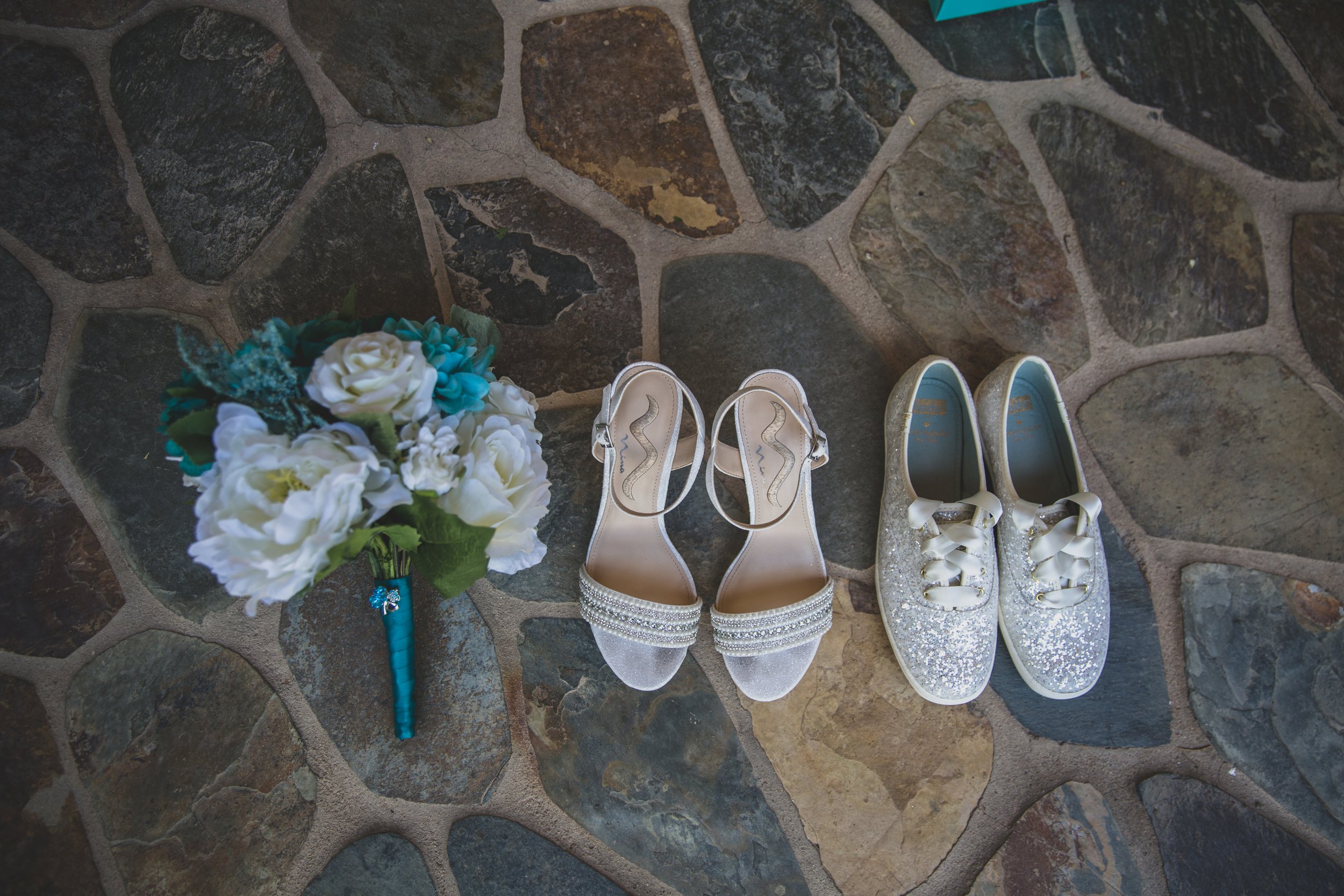  Details of Bride’s bouquet and shoes at Arizona wedding by Northern Arizona Wedding Photographer, Jennifer Lind Schutsky.  
