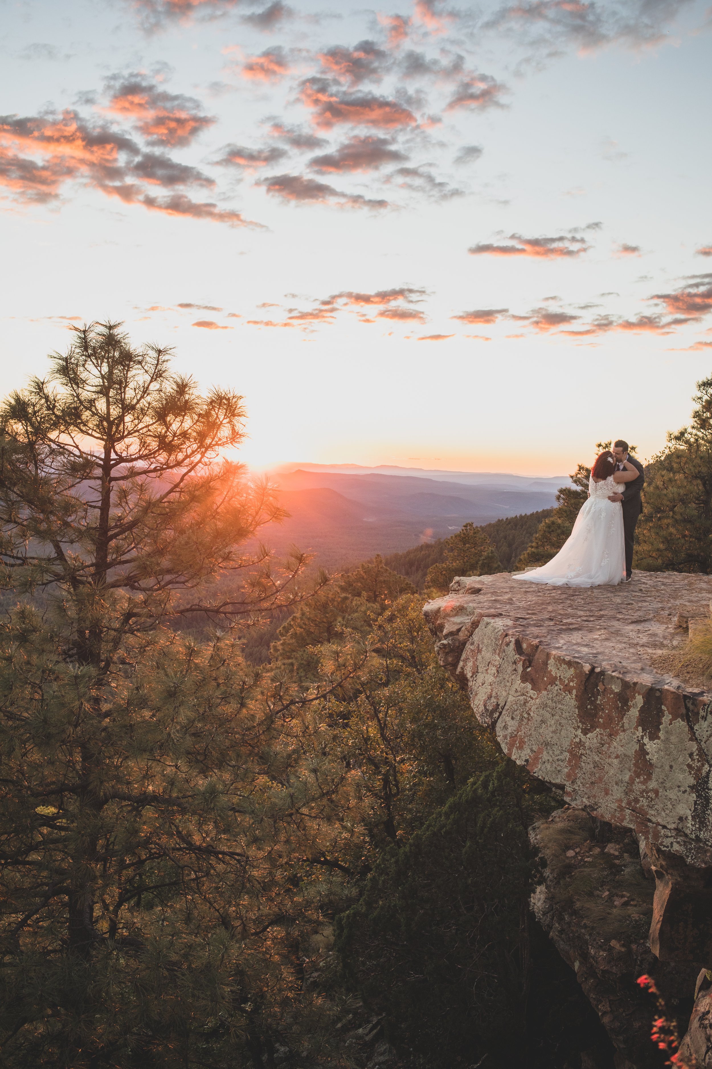  Couple at Northern Arizona Rim Elopement by Northern Arizona Photographer Jennifer Lind Schutsky 