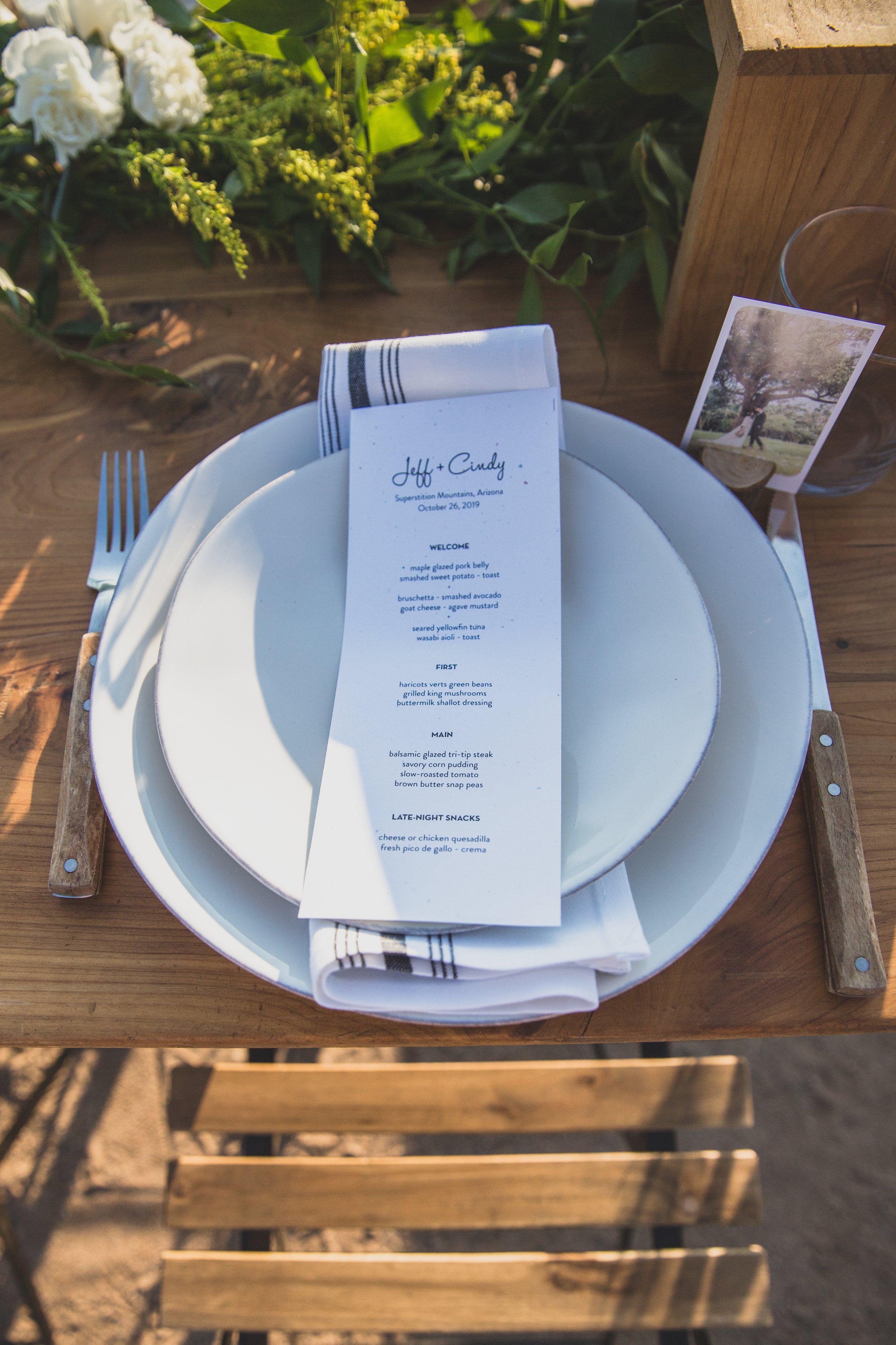 Menu and plate details at an intimate Superstition Mountain micro wedding by Cloth and Flame in Arizona by Phoenix based wedding photographer, Jennifer Lind Schutsky. 