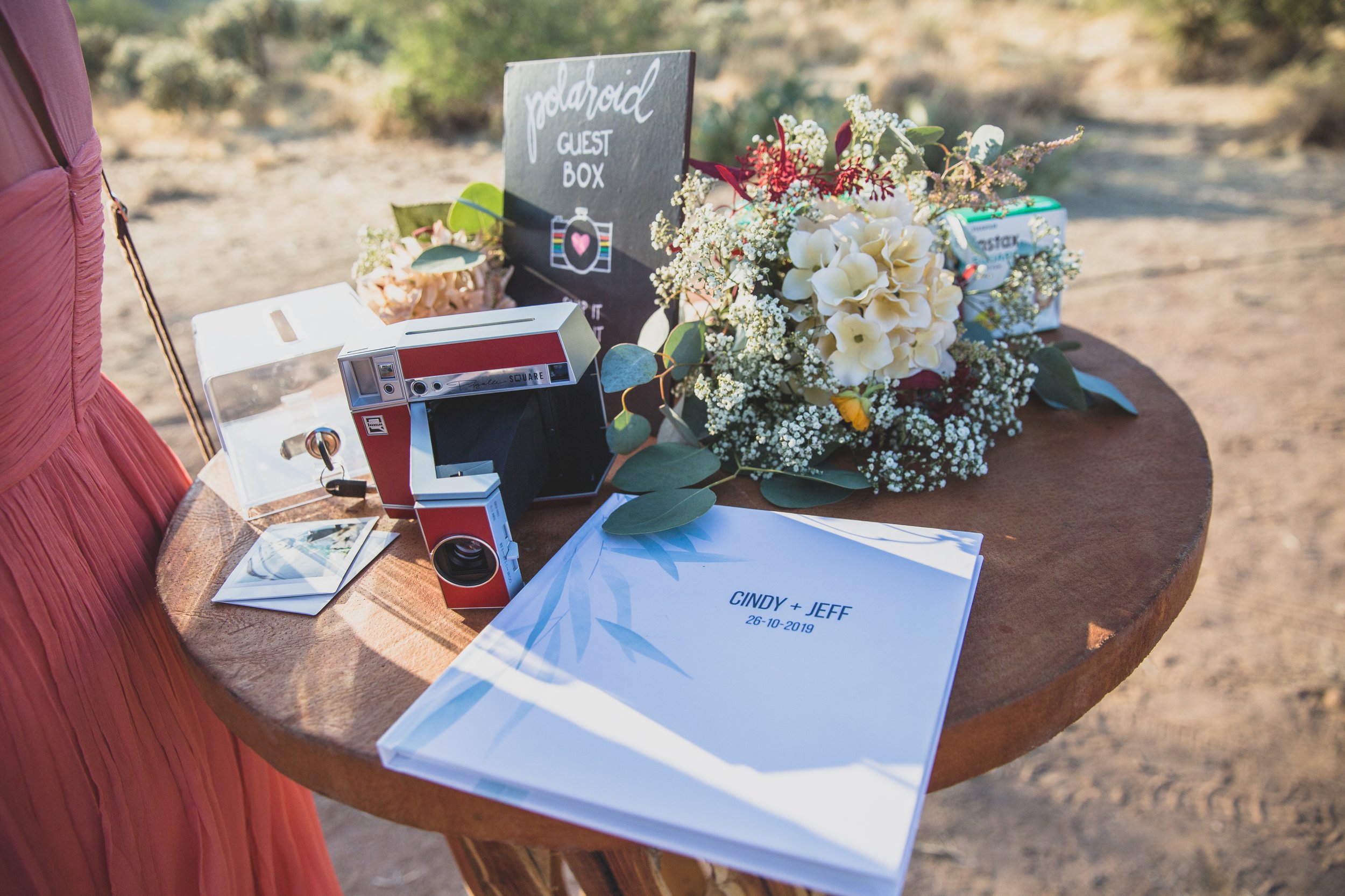 Guestbook details at an intimate Superstition Mountain micro wedding by Cloth and Flame by Phoenix based wedding photographer, Jennifer Lind Schutsky. 