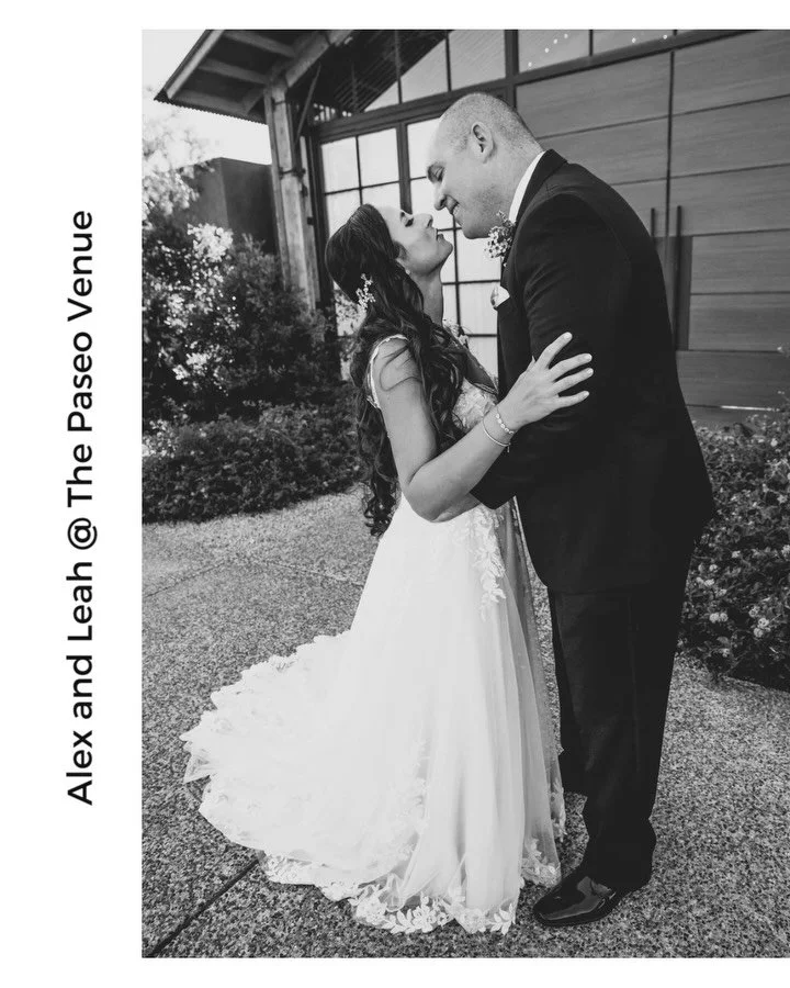 Just a little blog post update from this beautiful wedding at @thepaseovenue 💛

Been editing and blogging my little heart out lately. If you have any friends getting married send them my info 😘 Jenniferlindschutsky.com/weddings or just text me 602-
