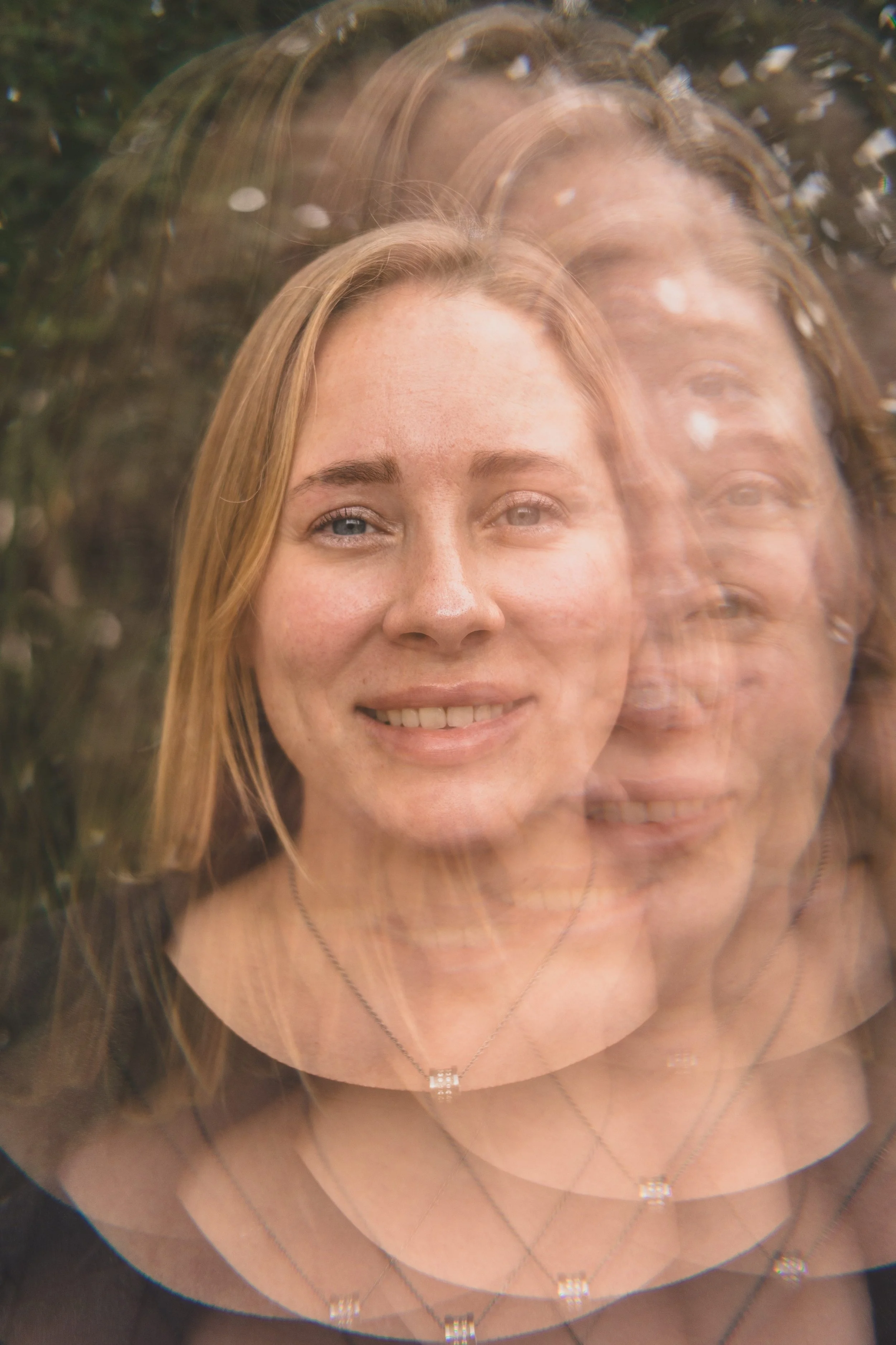 Nichoelle Adler of Mindful Skin Haus in Central Phoenix, Arizona by Jennifer Lind Schutsky October 2025 EDITED-9898.jpg