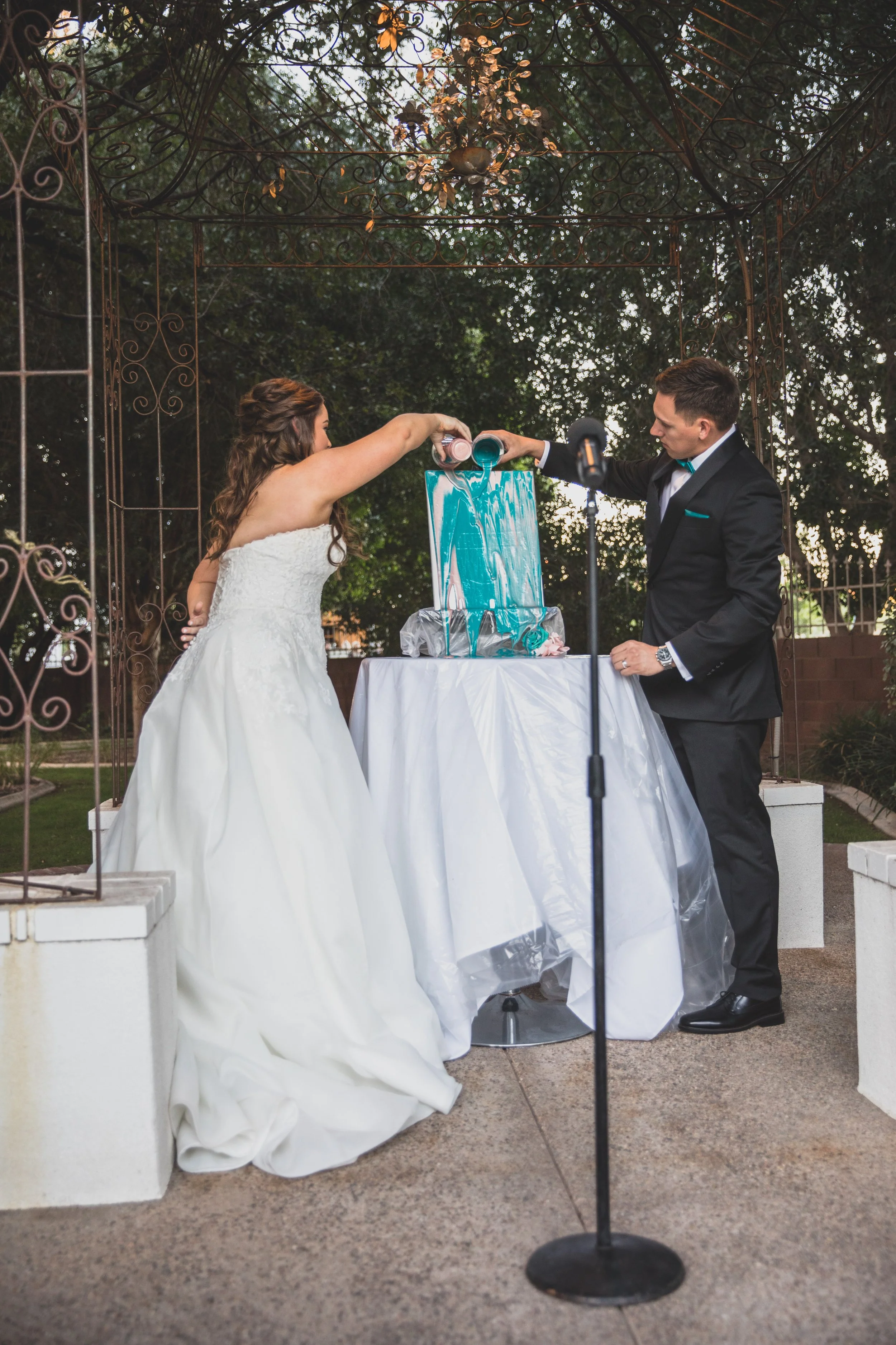 November 2021 wedding EDITED 2022-6346.jpg