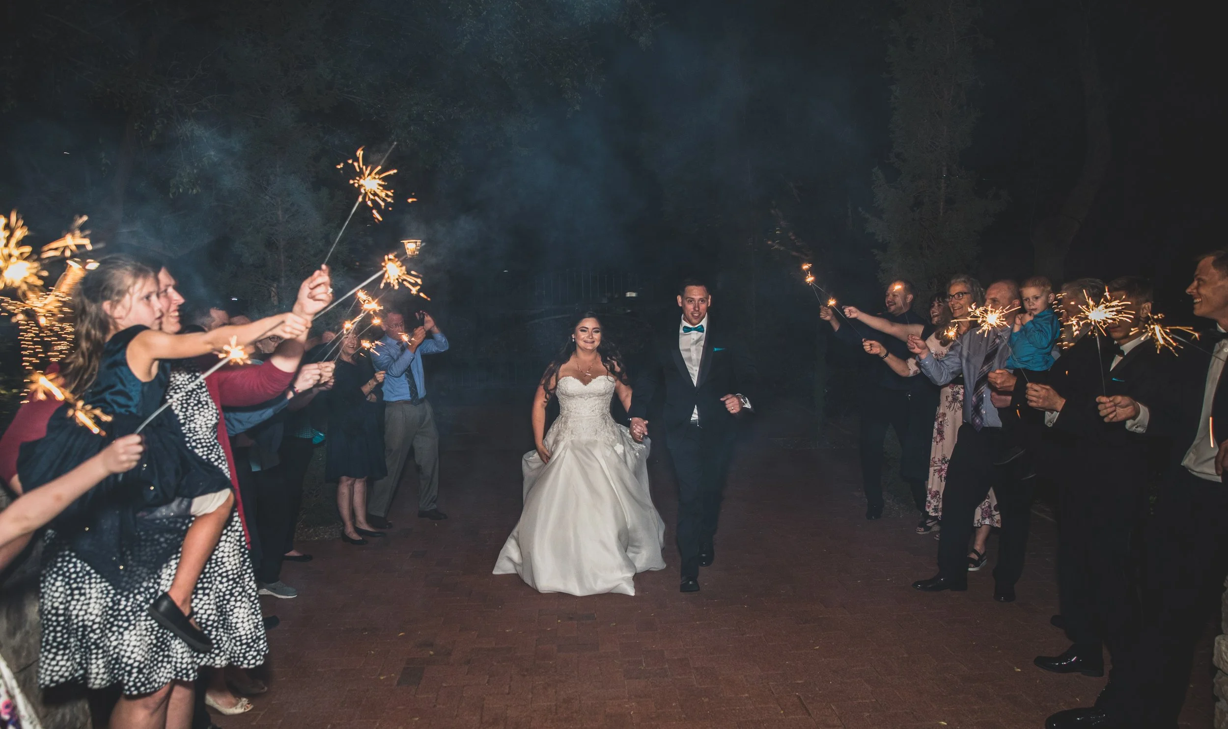 November 2021 wedding EDITED 2022-6556.jpg