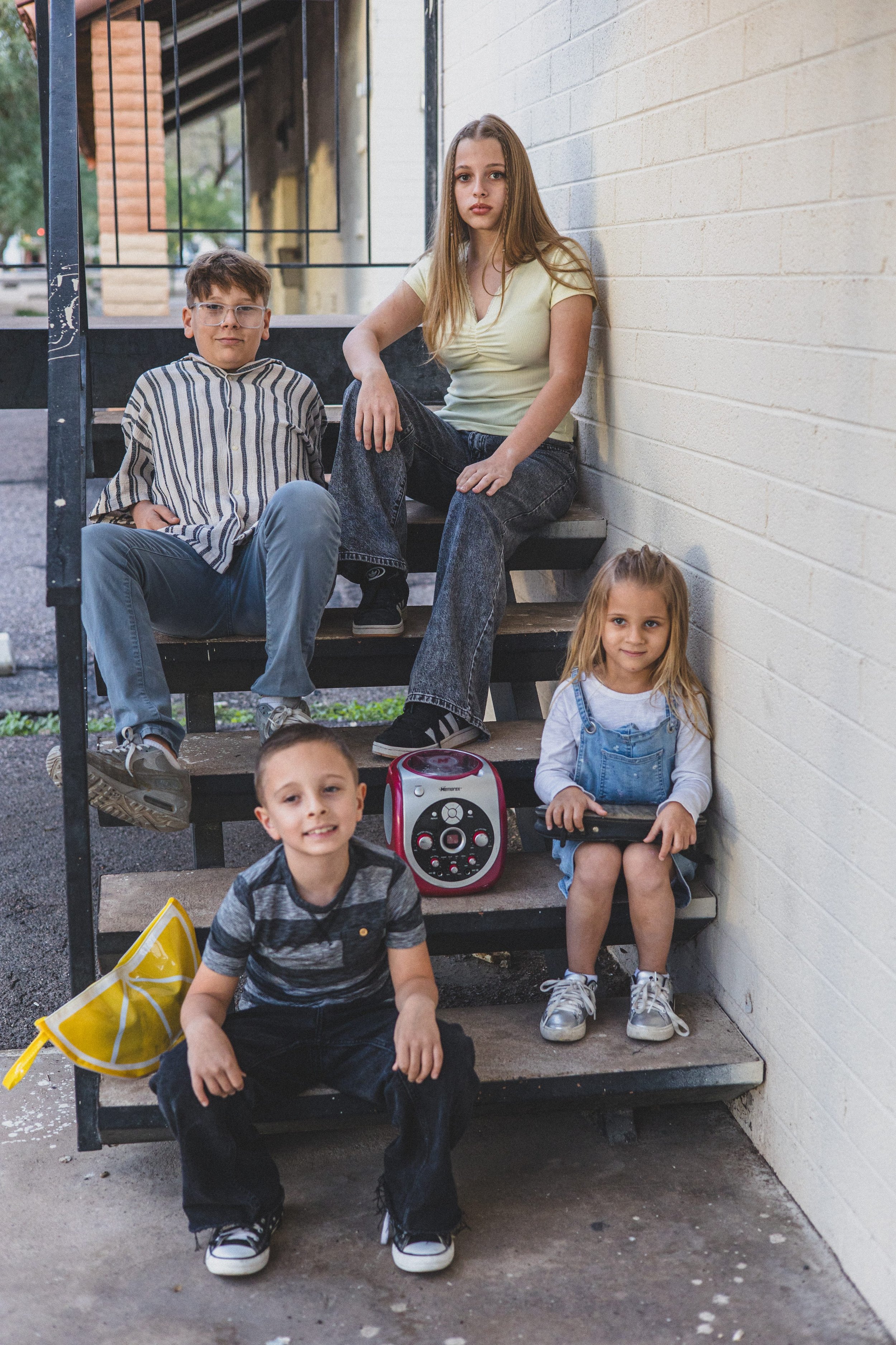Nichoelle and Family photo session in Sunnyslope, Arizona by Photographer, Jennifer Lind Schutsky, November 2025 EDITED-54.jpg