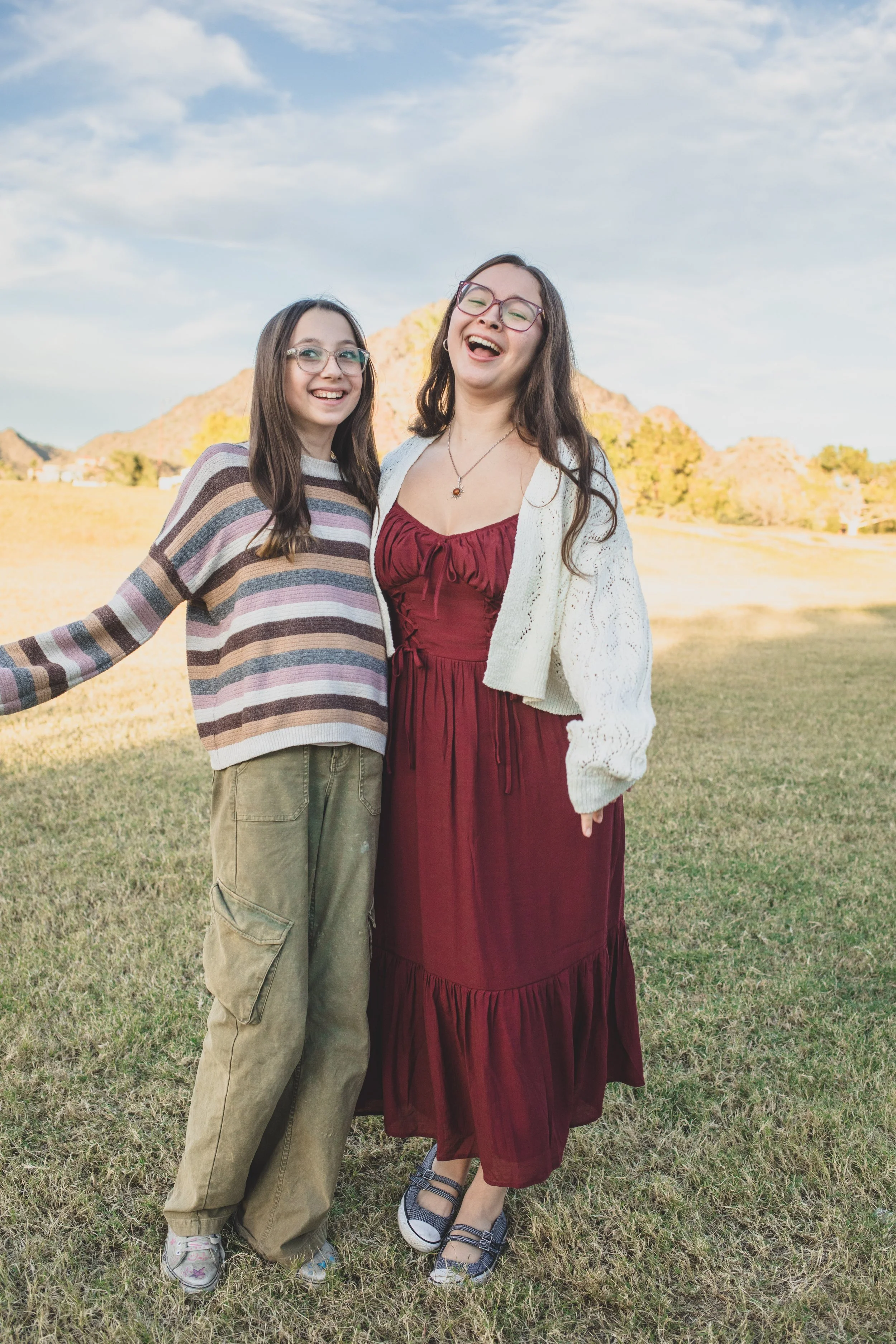 Beth and Family Photos at Granada Park in Phoenix, Arizona by Photographer, Jennifer Lind Schutsky, November 2025 EDITED-2.jpg