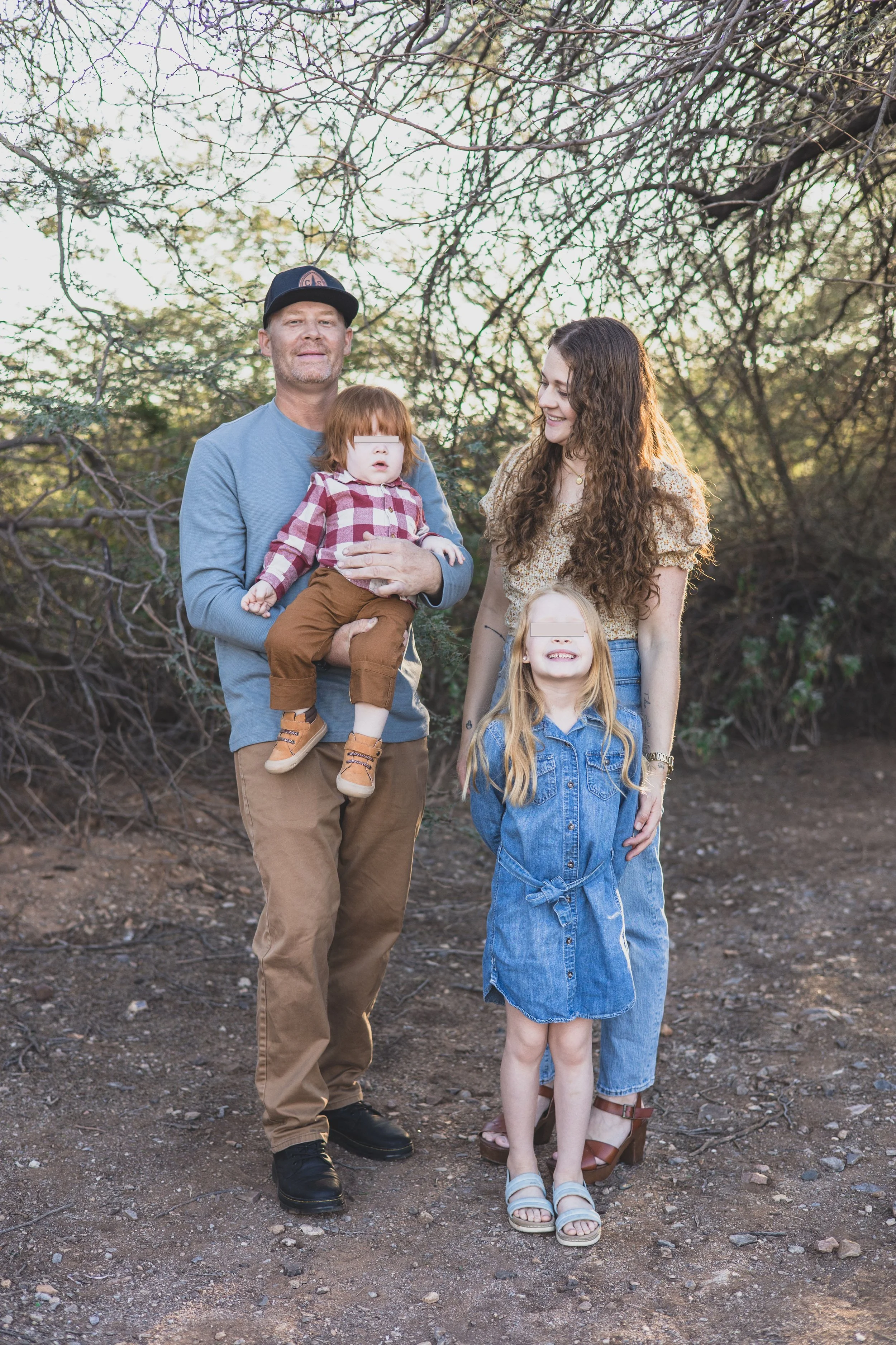 Sarai and Family Photos at Granada Park in Phoenix, Arizona by Photographer, Jennifer Lind Schutsky, November 2025 EDITED-4 copy.jpg