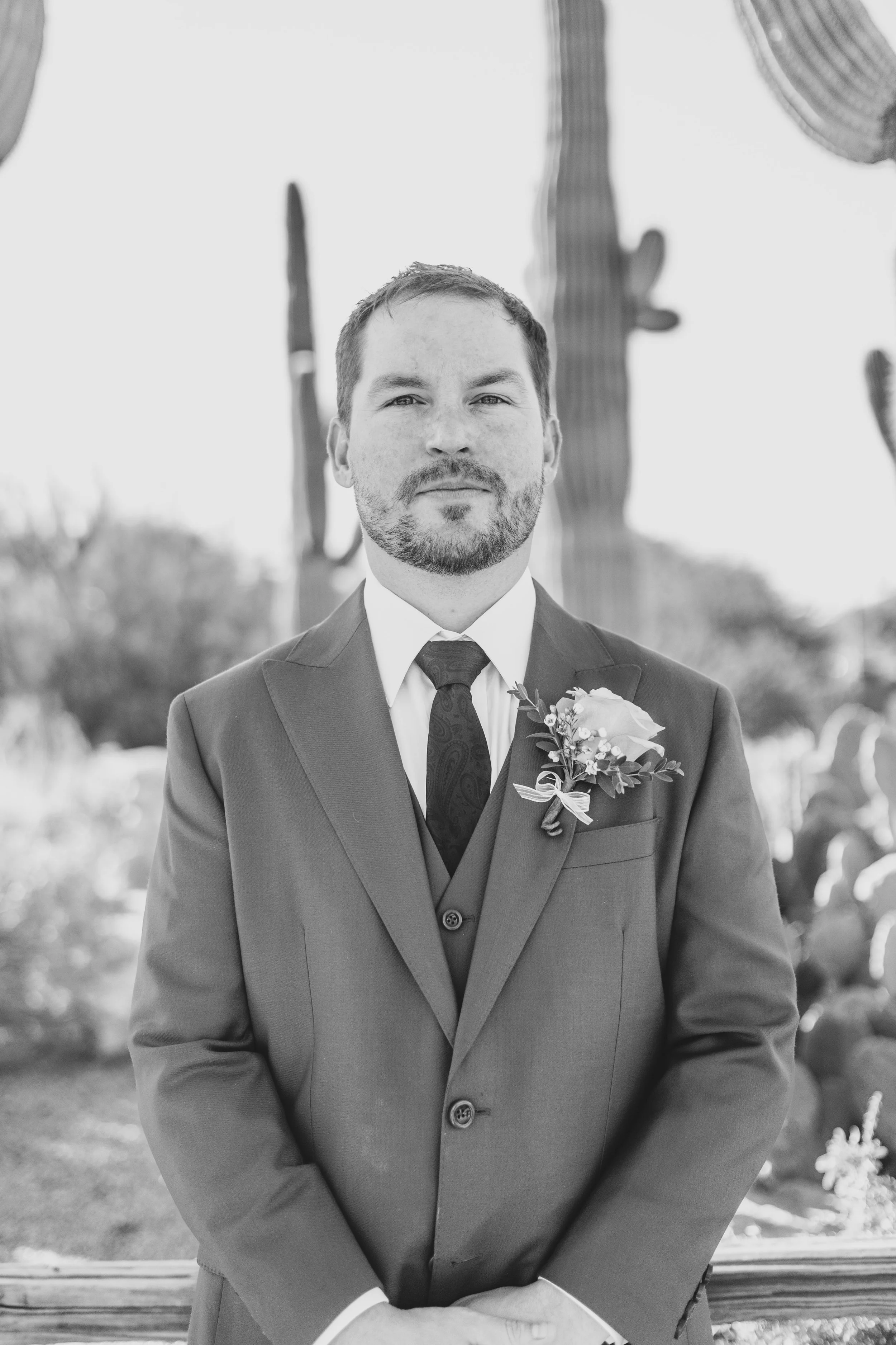 Jaleila and Collin Gilbert, Arizona by Photographer, Jennifer Lind Schutsky, December 2025 EDITED-149.jpg