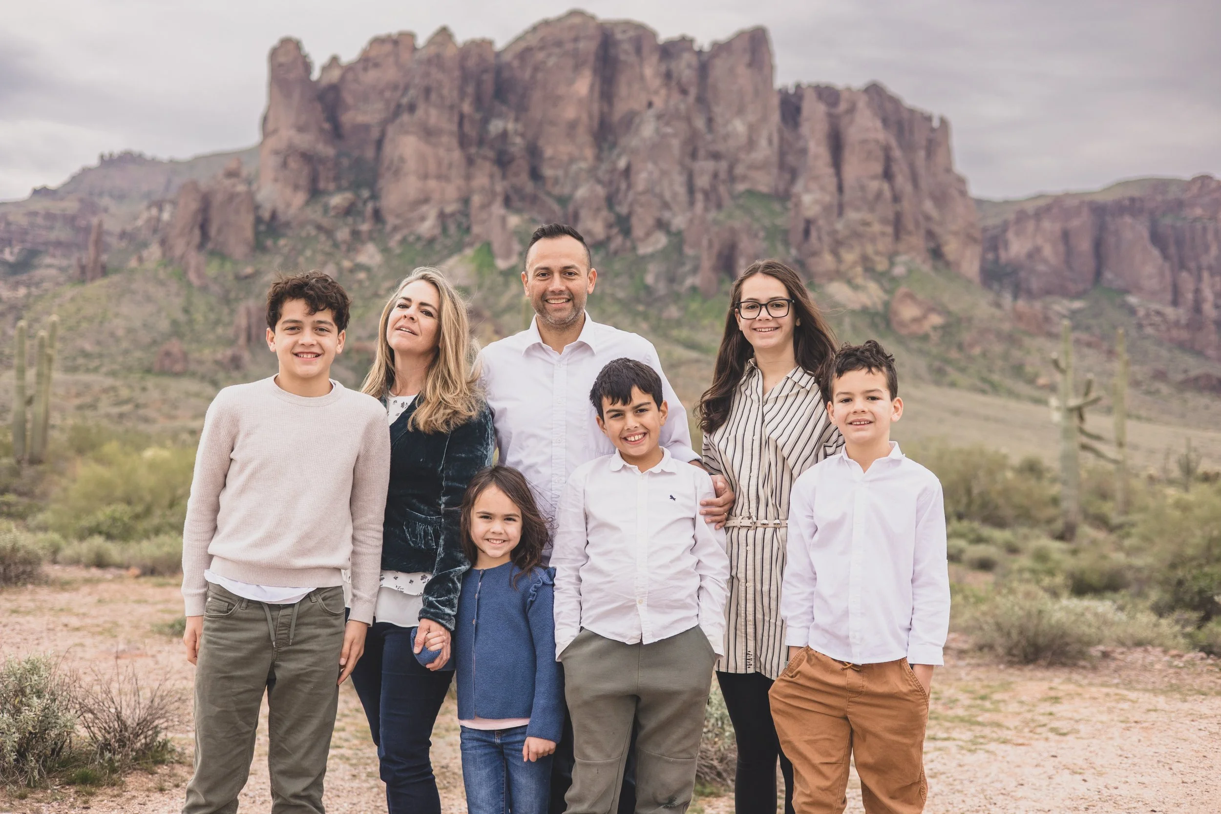 Natalie and Family Lost Dutchman Superstition Mountains, Arizona by Photographer, Jennifer Lind Schutsky, December 2025 EDITED-162.jpg