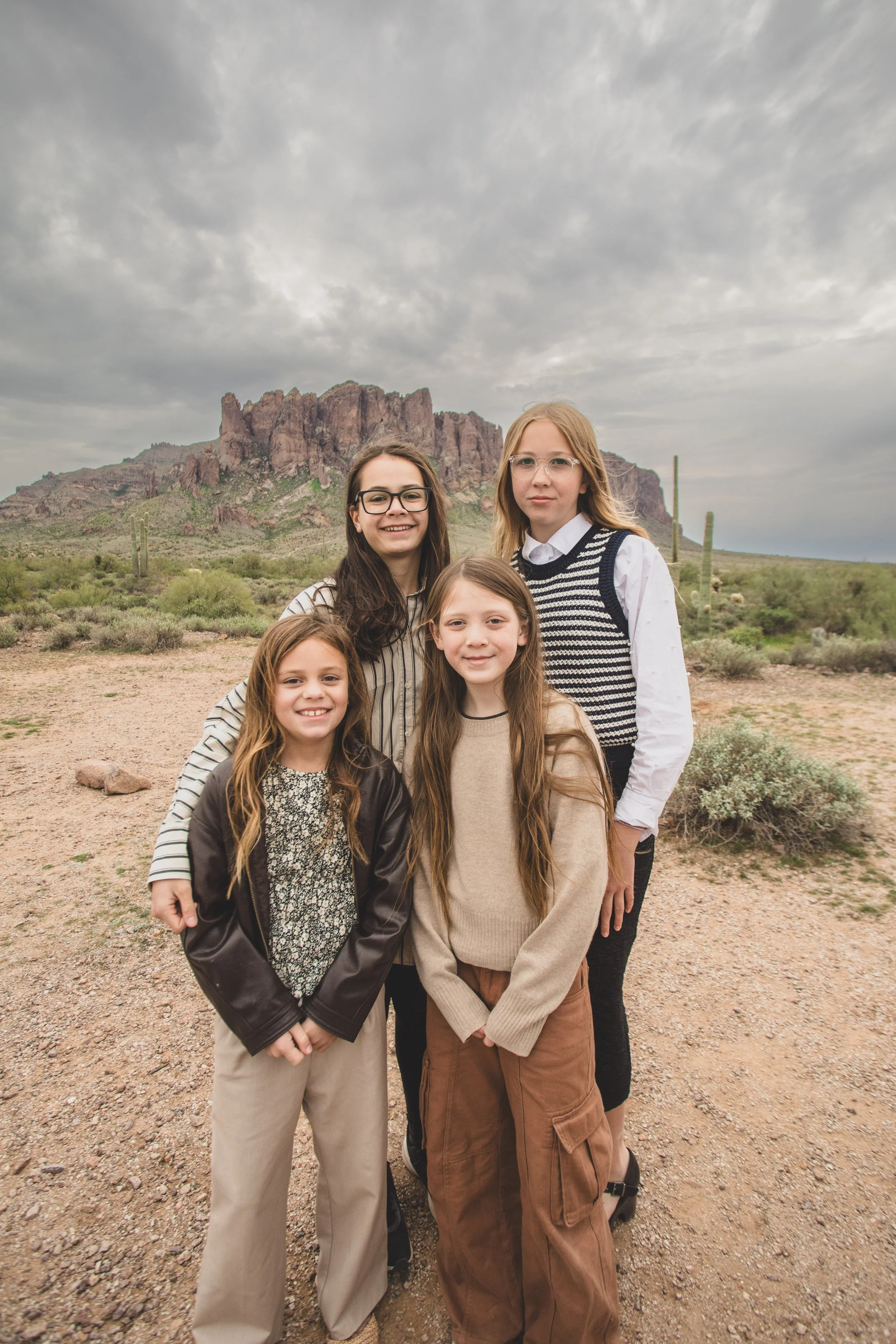 Natalie and Family Lost Dutchman Superstition Mountains, Arizona by Photographer, Jennifer Lind Schutsky, December 2025 EDITED-418.jpg