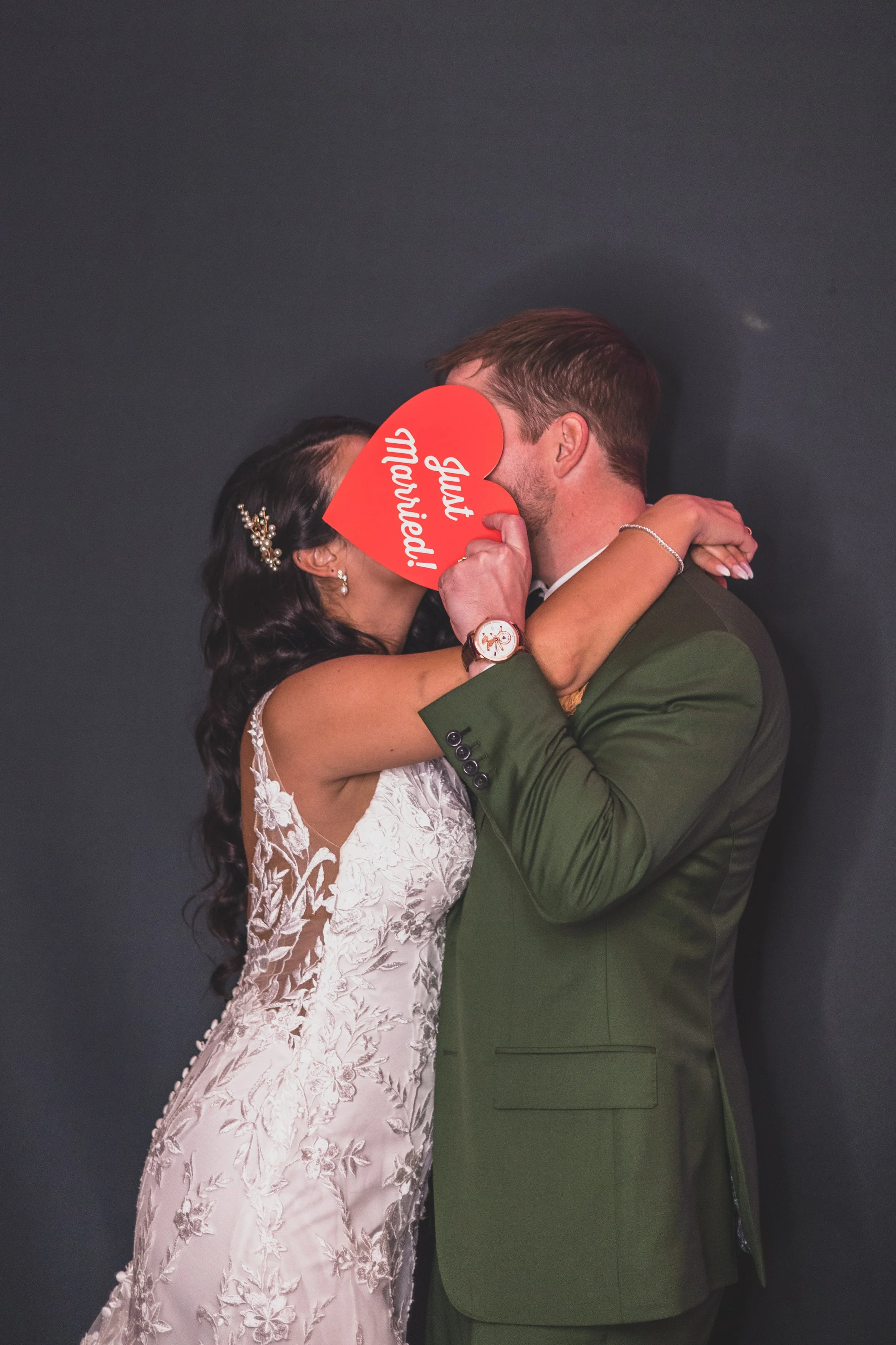 Jaleila and Collin Gilbert, Arizona by Photographer, Jennifer Lind Schutsky, December 2025 EDITED-521.jpg