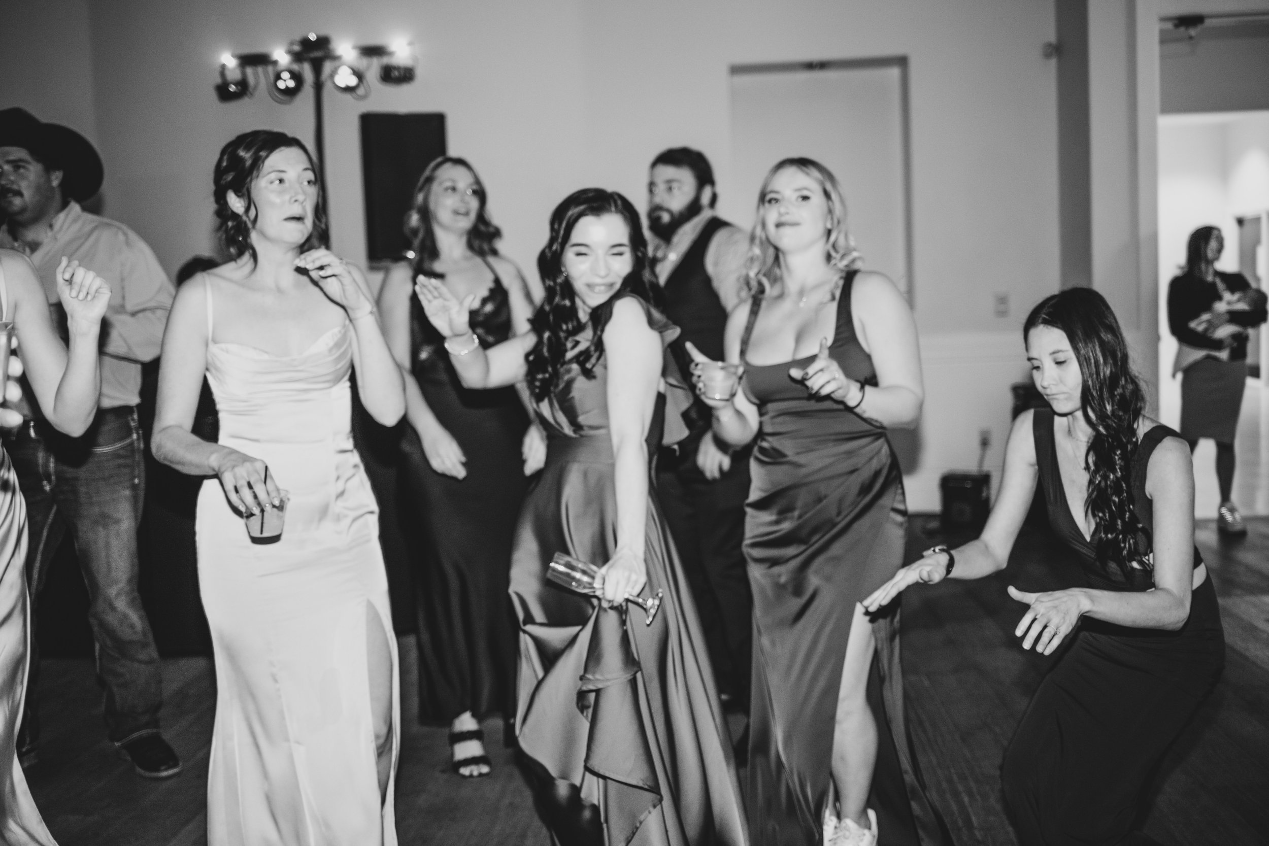 Jaleila and Collin Gilbert, Arizona by Photographer, Jennifer Lind Schutsky, December 2025 EDITED-559.jpg