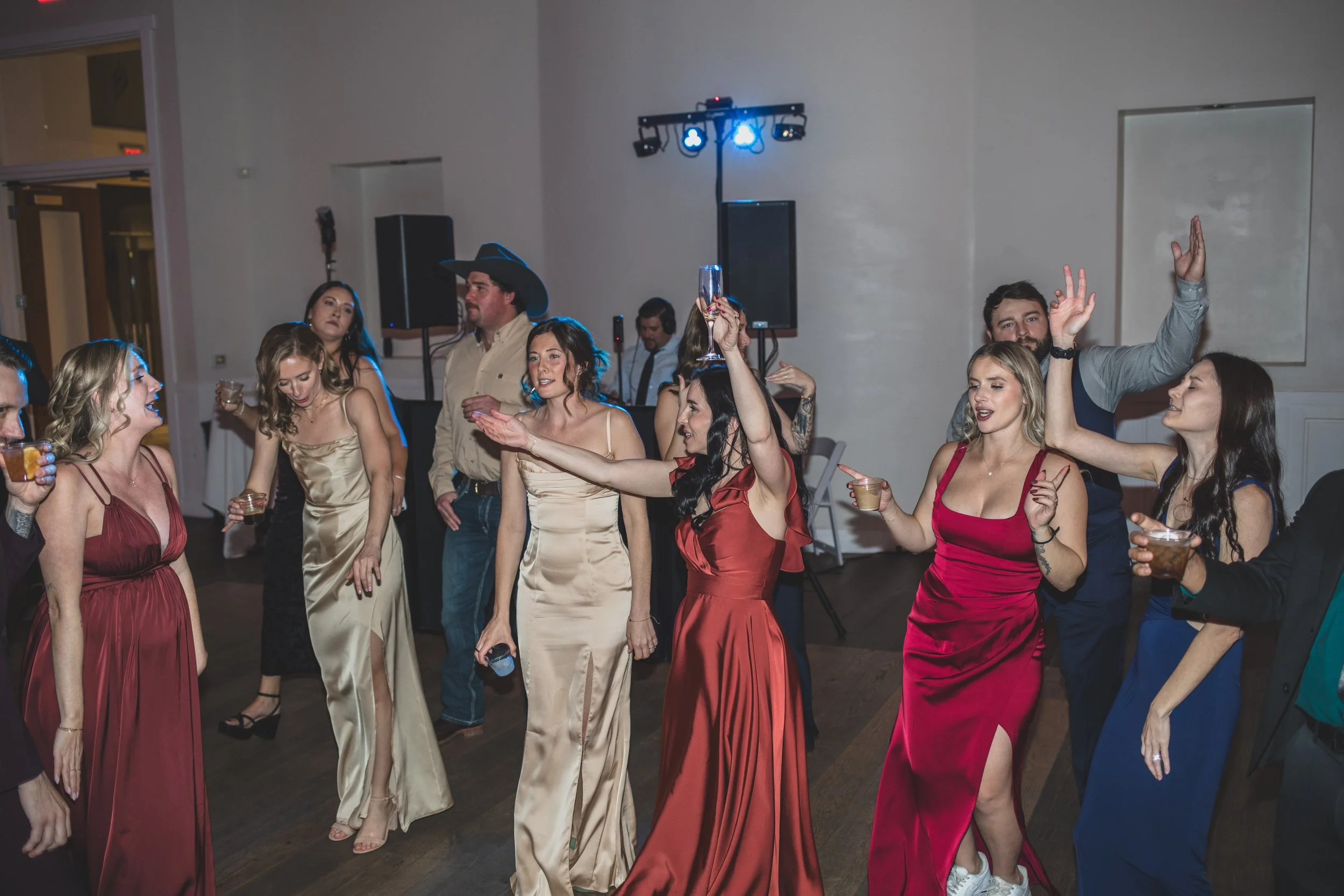 Jaleila and Collin Gilbert, Arizona by Photographer, Jennifer Lind Schutsky, December 2025 EDITED-561.jpg