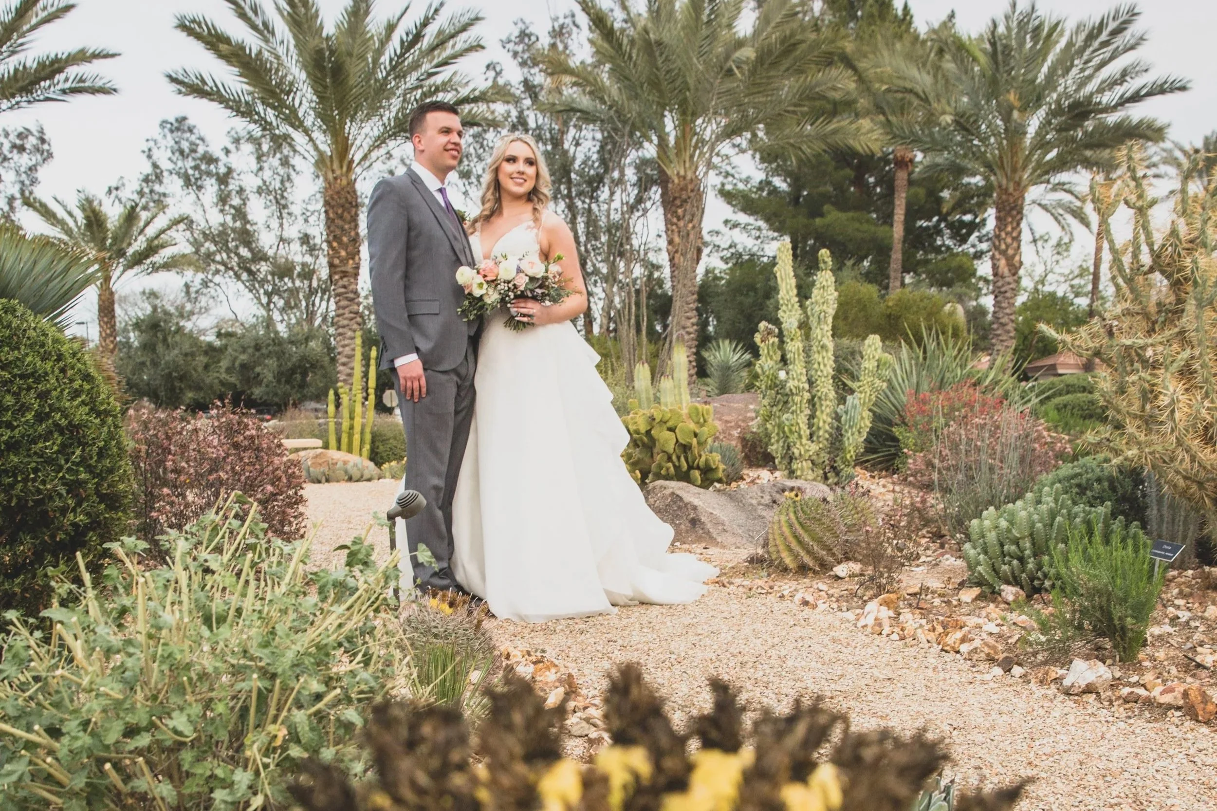 Timeless Desert Romance at McCormick Ranch, Scottsdale | Arizona Wedding Photographer