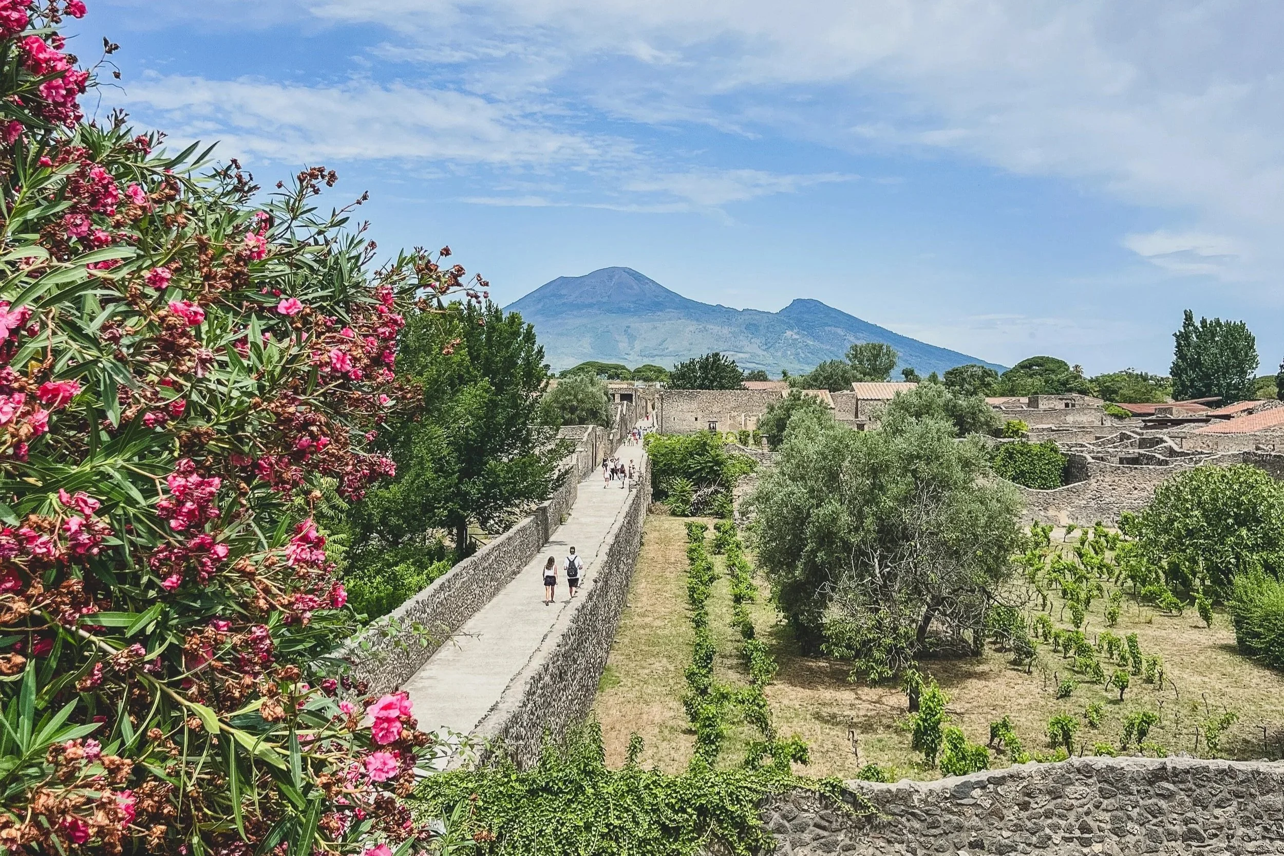 Pompeii Travel Photography | Storytelling Travel Photography with an iphone in Italy
