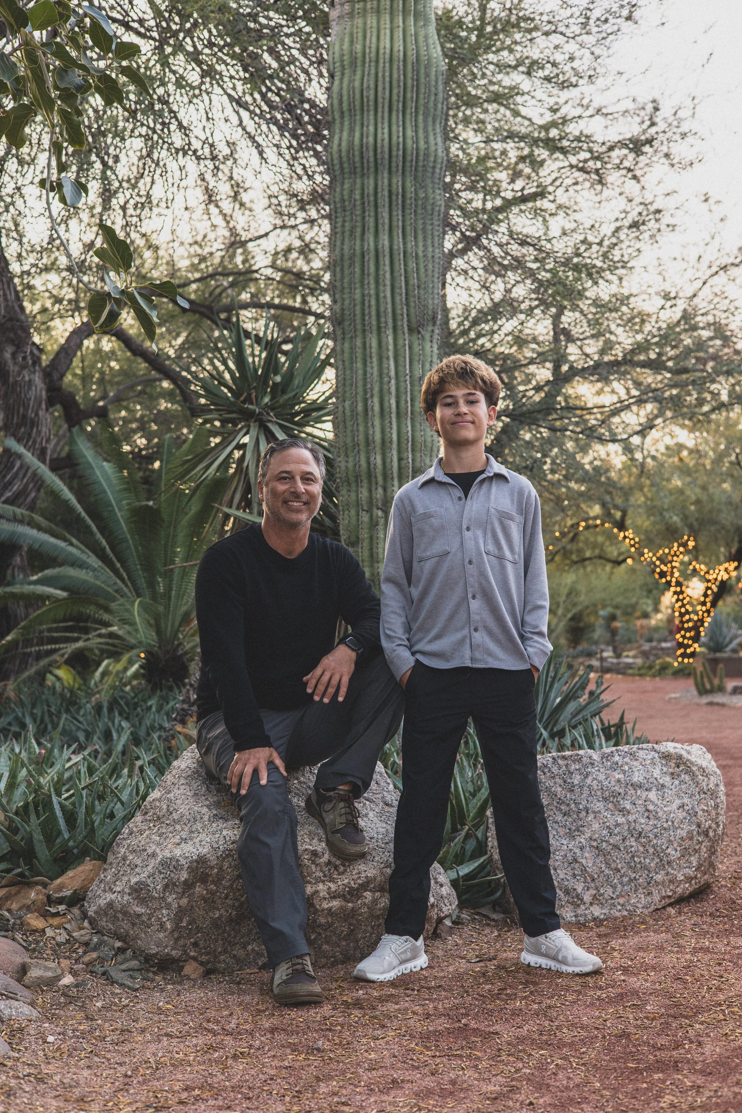 Family poses at the Desert Botanical Gardens in Tempe, Arizona by Photographer, Jennifer Lind Schutsky, January 2026