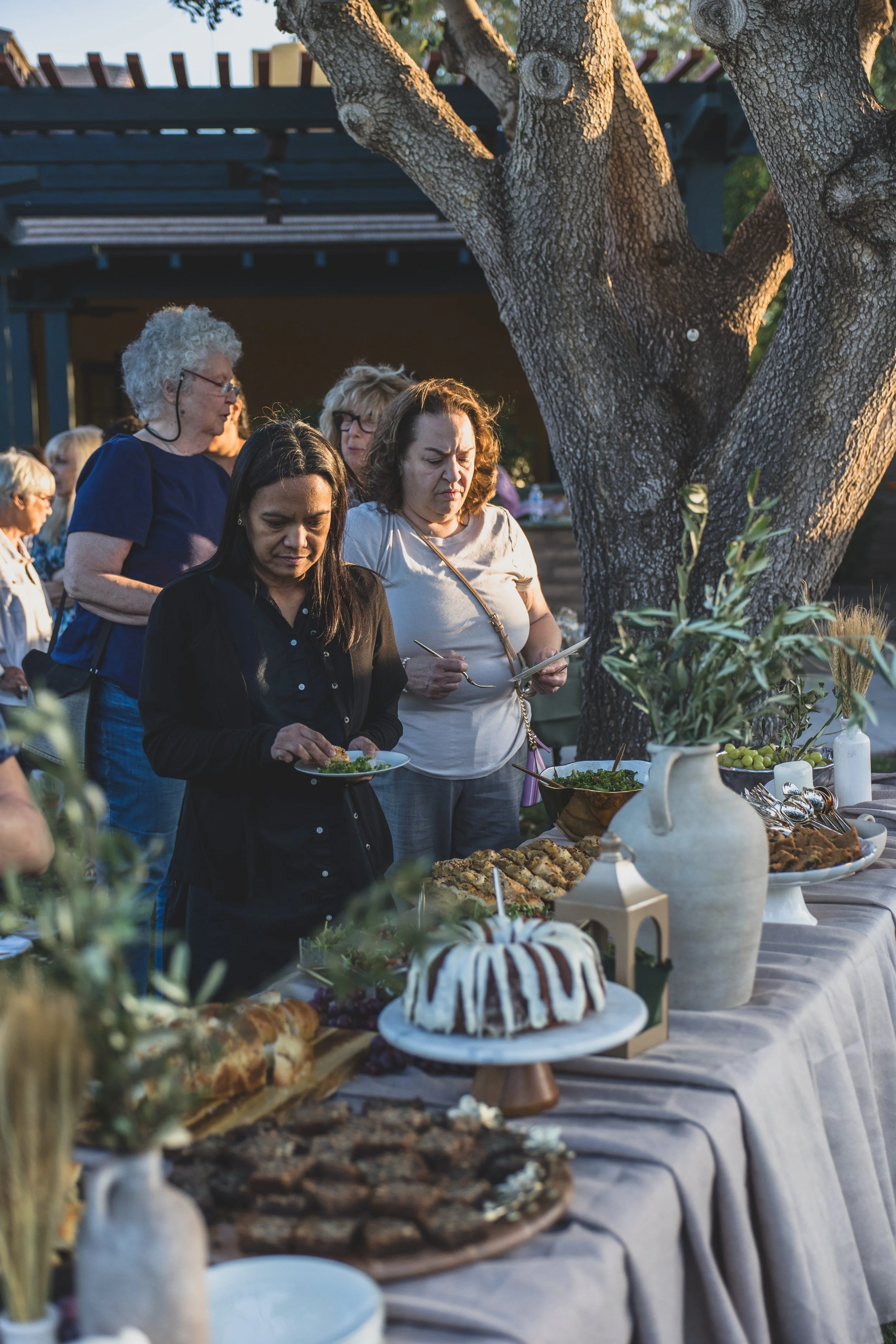 Jewish Surprise Challah Bake 2026 in Surprise, Arizona by Photographer, Jennifer Lind Schutsky, April 2026 EDITED-17.jpg