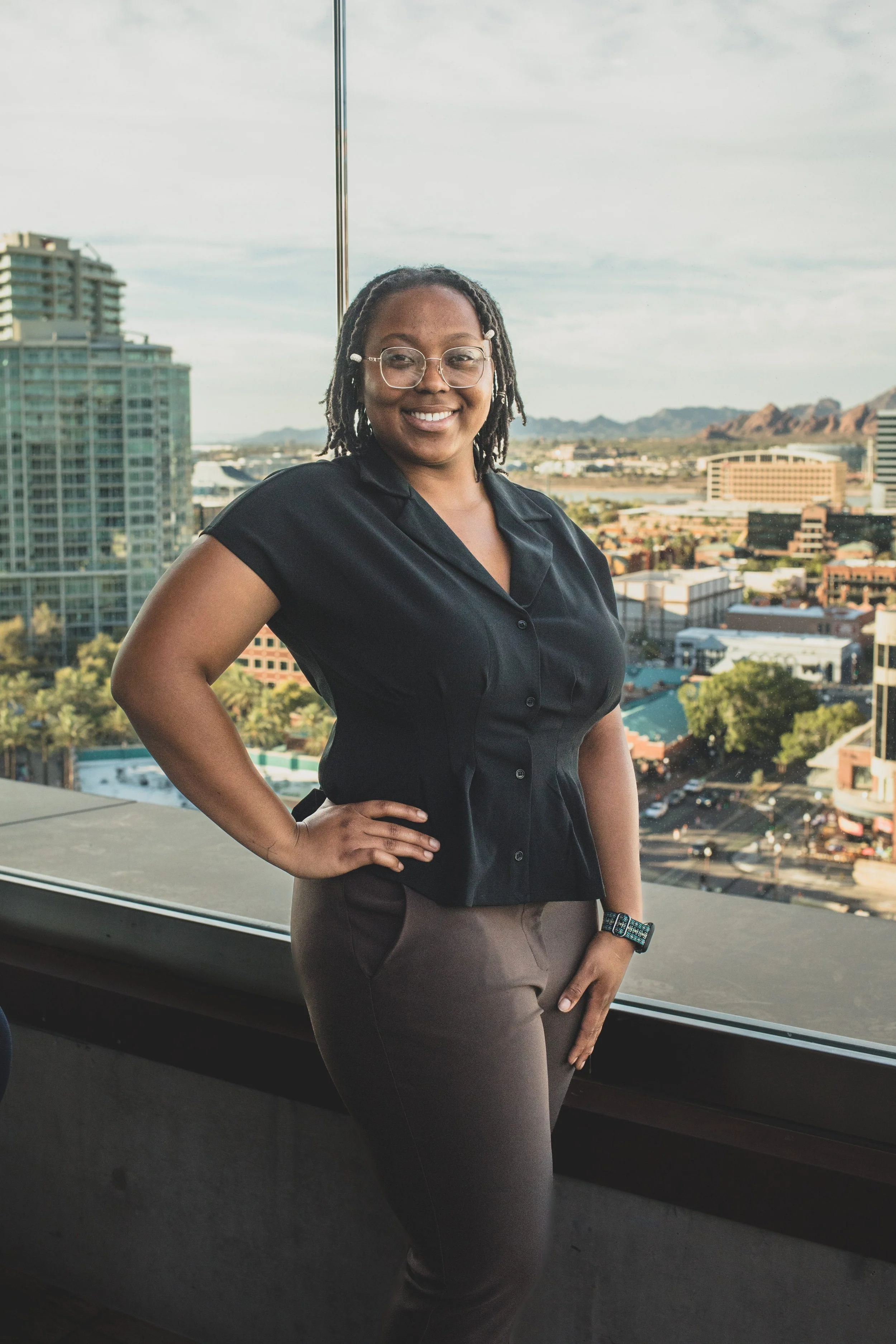 ASU TSA Headshots at Omni Hotel in Tempe, Arizona by Photographer, Jennifer Lind Schutsky, March 2026 EDITED-48.jpg