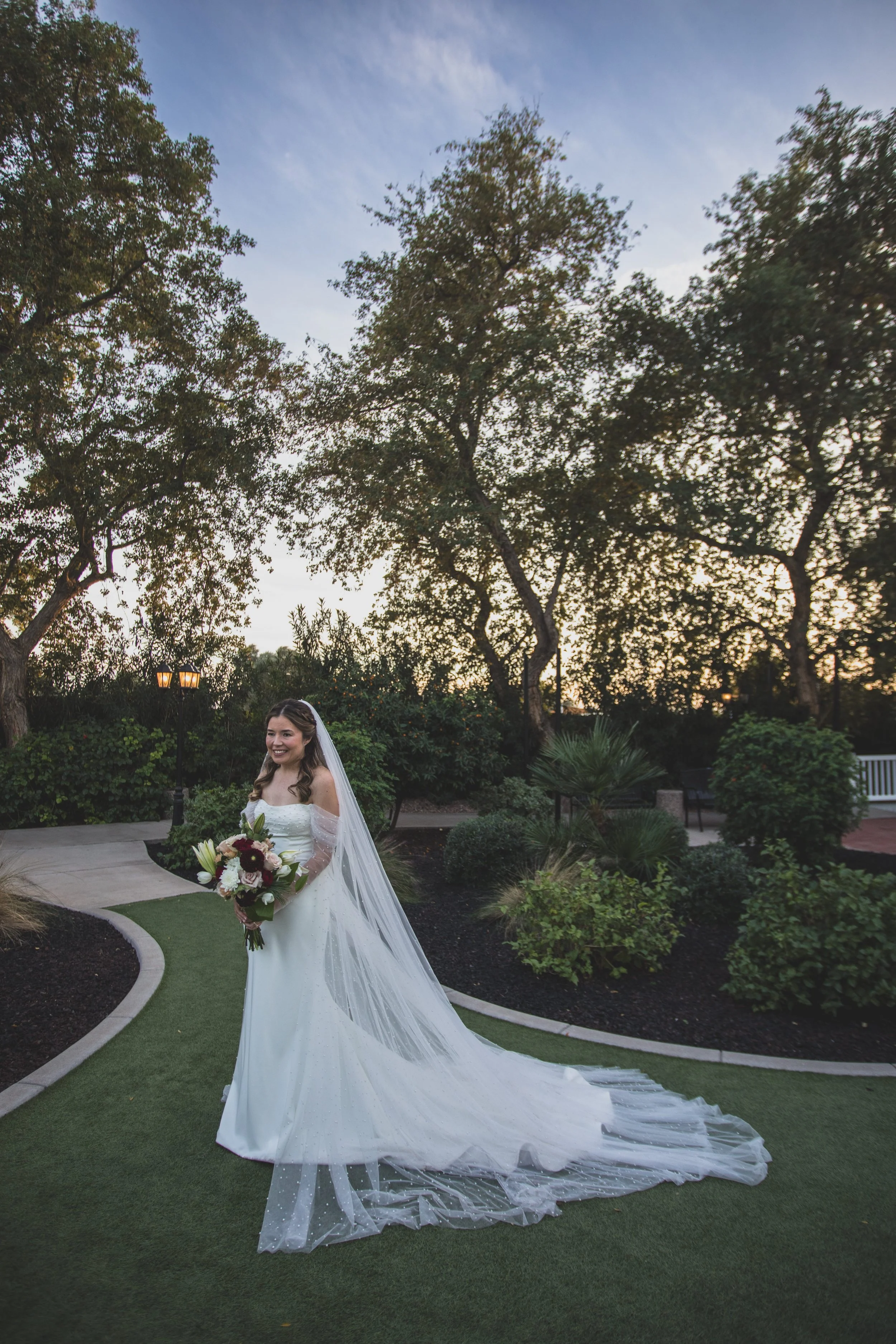 Lindsey Grove Wedding Sheylen Savage and Fred December 2025 by Photographer, Jennifer Lind Schutsky EDITED-104.jpg