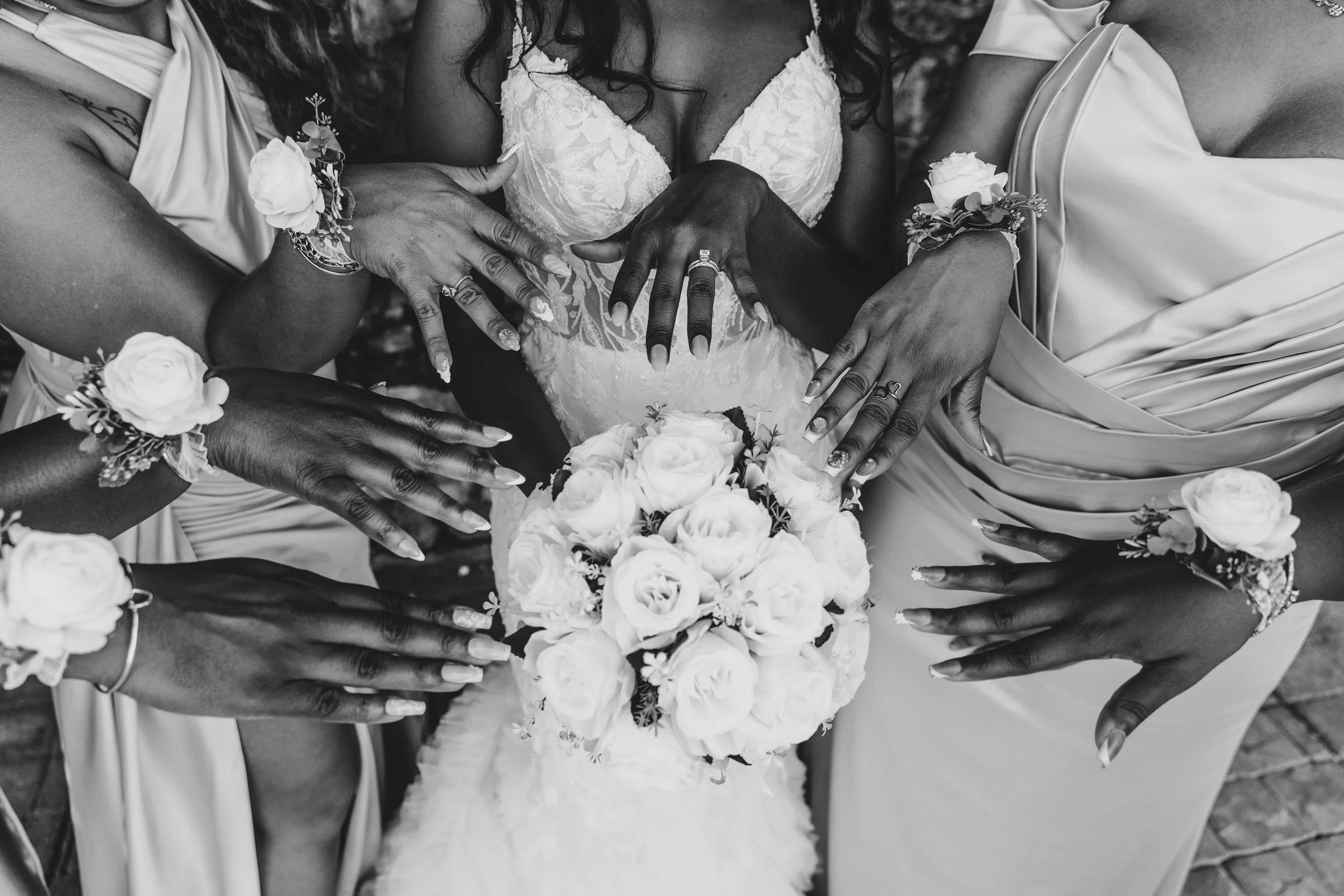 A few favorite wedding moments. 🖤