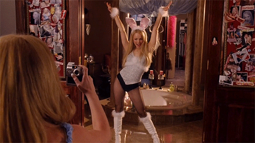 When-She-Models-Camera.gif