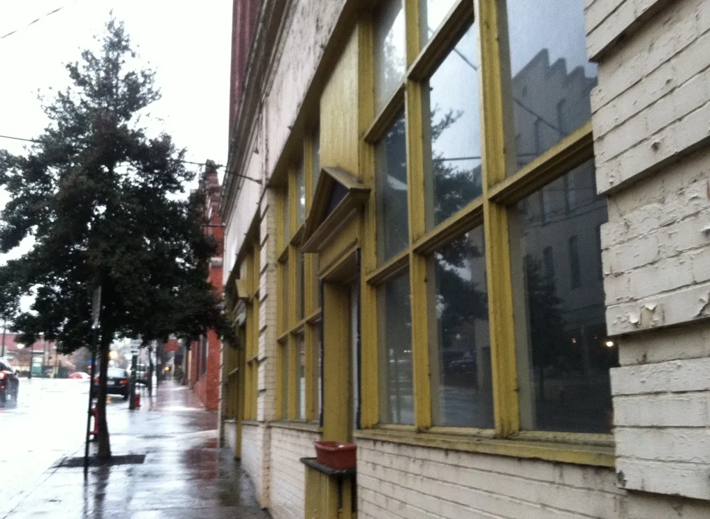 1300-Main-cropped.jpg