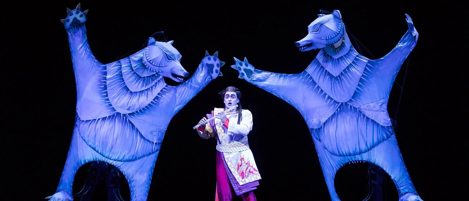1600x685_flute3.jpg