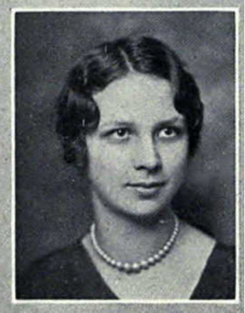 1927, Bettielou Stone, Theta, Yearbook Photo.png