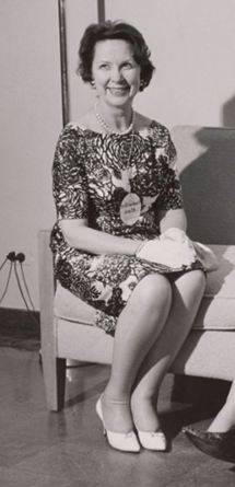 1927, Bettielou Stone Bassett, PDA Alpha 1964 Convention Photo.png
