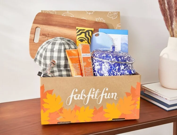 FabFitfUn-Fall-2021-Contents-750x571.jpg