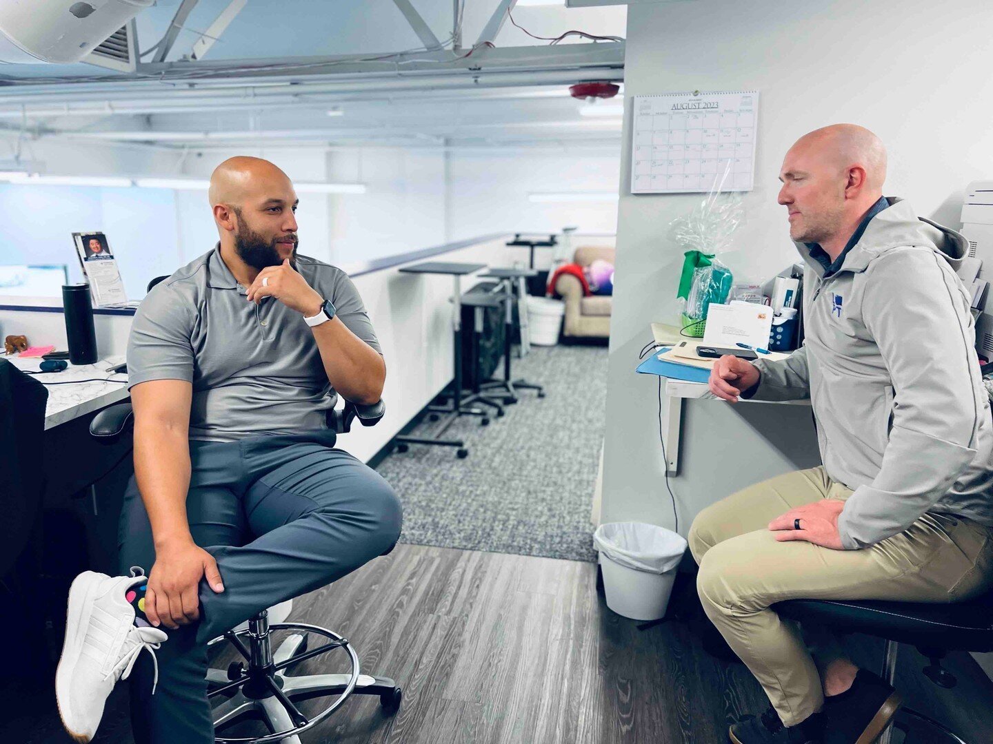 Cole and Shawn discussing some of the latest research from JOSPT during a weekly mentor session.
#physicaltherapy #mentortime #redmond